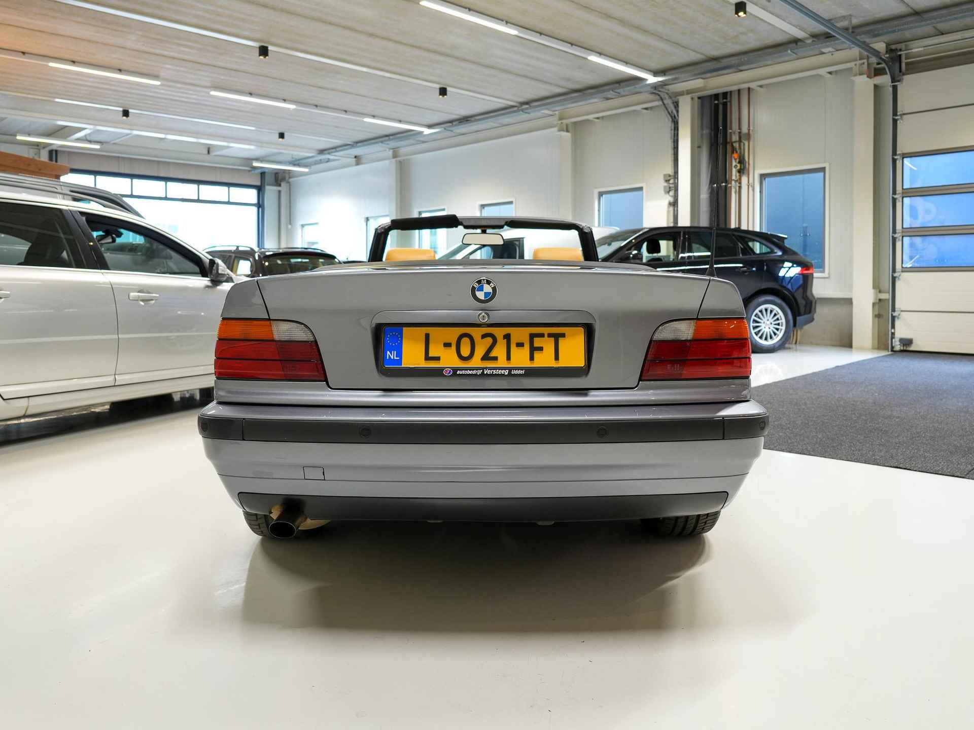 BMW 3-serie Cabrio 320i uniek!! - 24/35