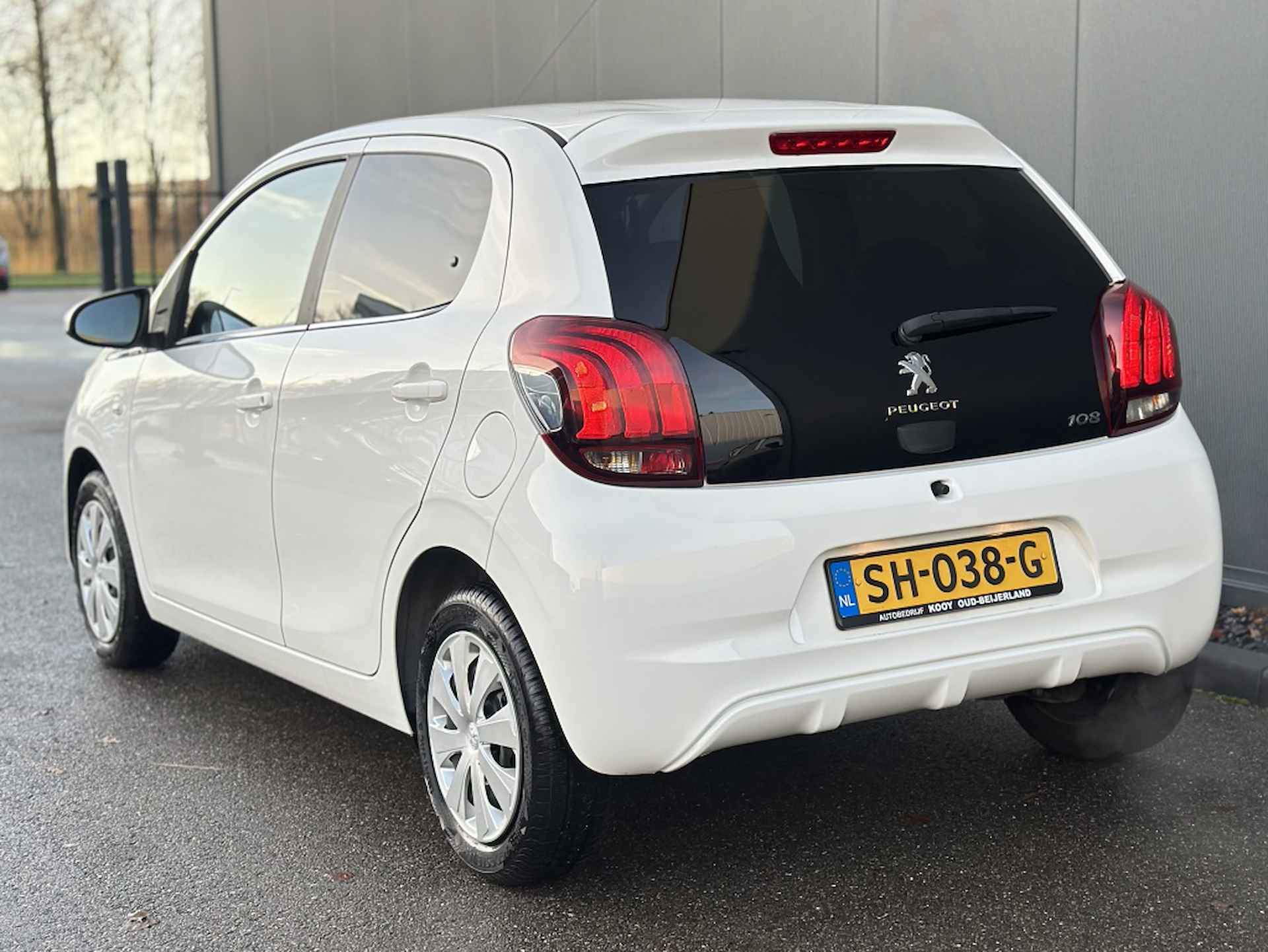 Peugeot 108 1.0 e-VTi Active - 3/29