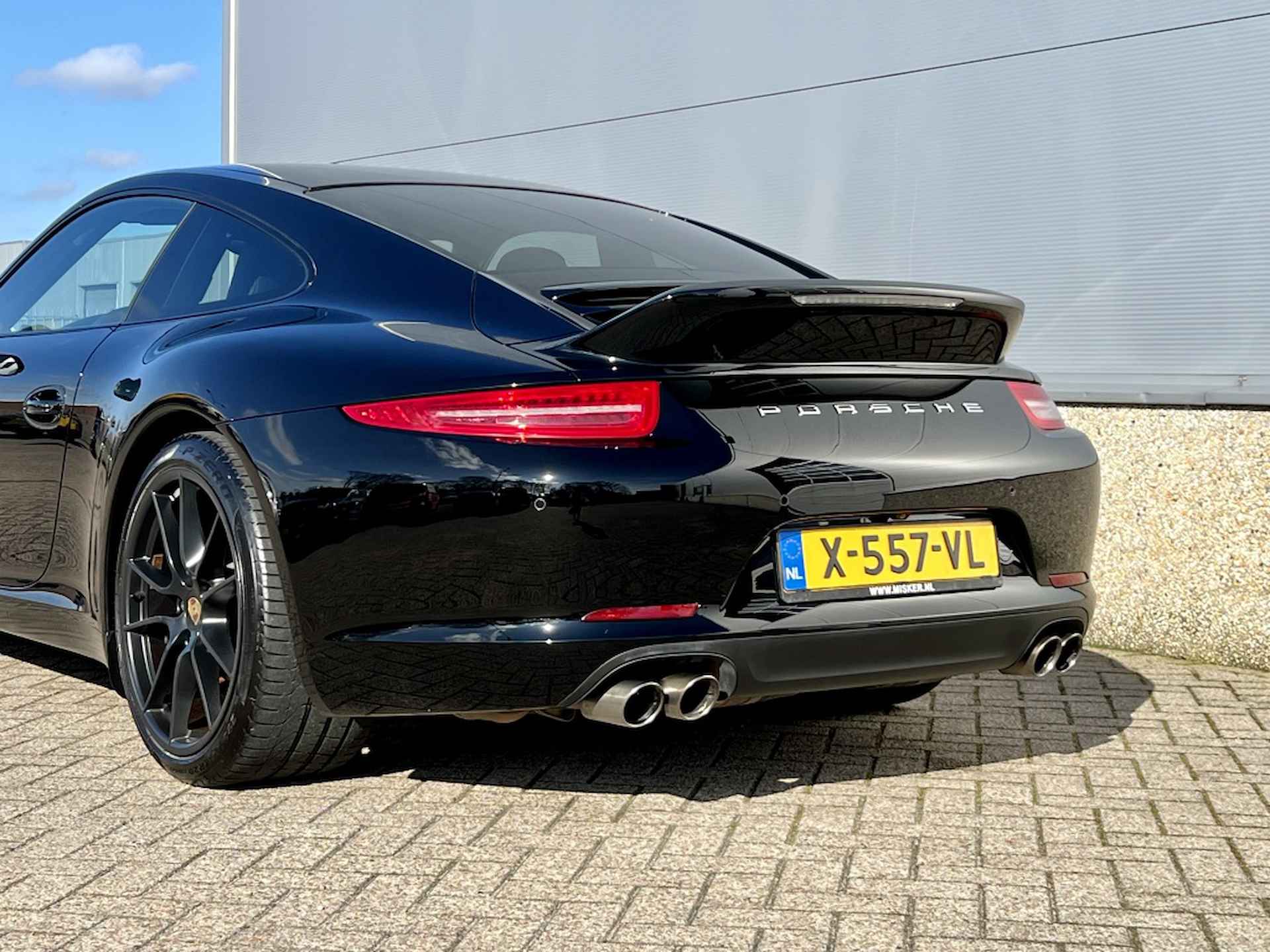 Porsche 911 3.8 Carrera S - 8/41