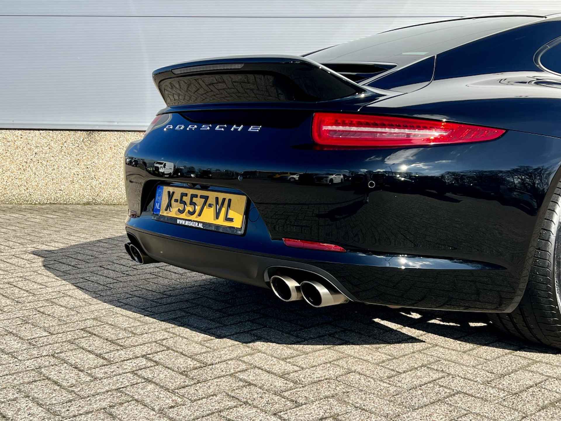 Porsche 911 3.8 Carrera S - 15/41