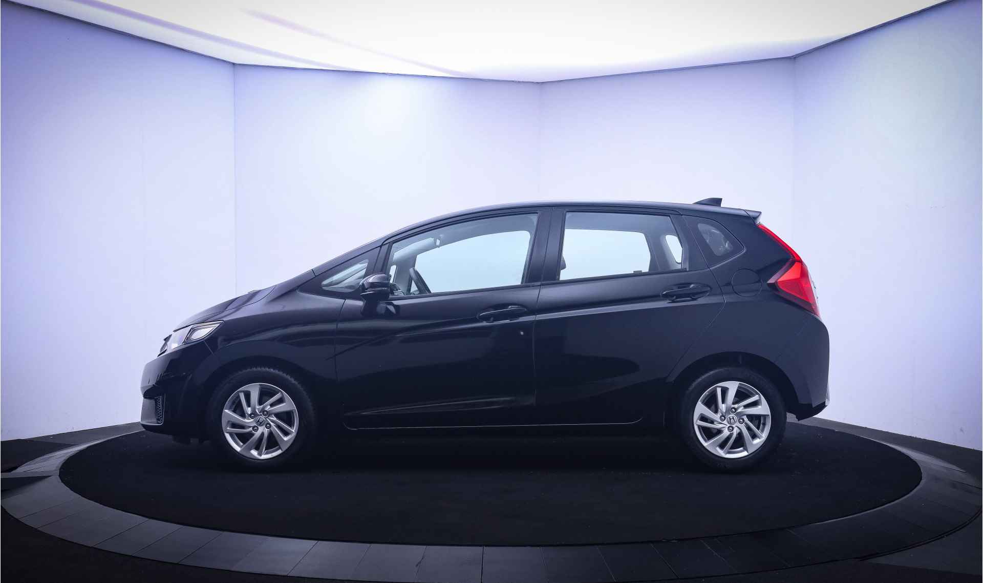 Honda Jazz 1.3i-VTEC AUTOMAAT COMF. NAVI/CRUISE/STOELVERW./DAB+/PDC V+A/BLUETOOTH/LMV - 10/22