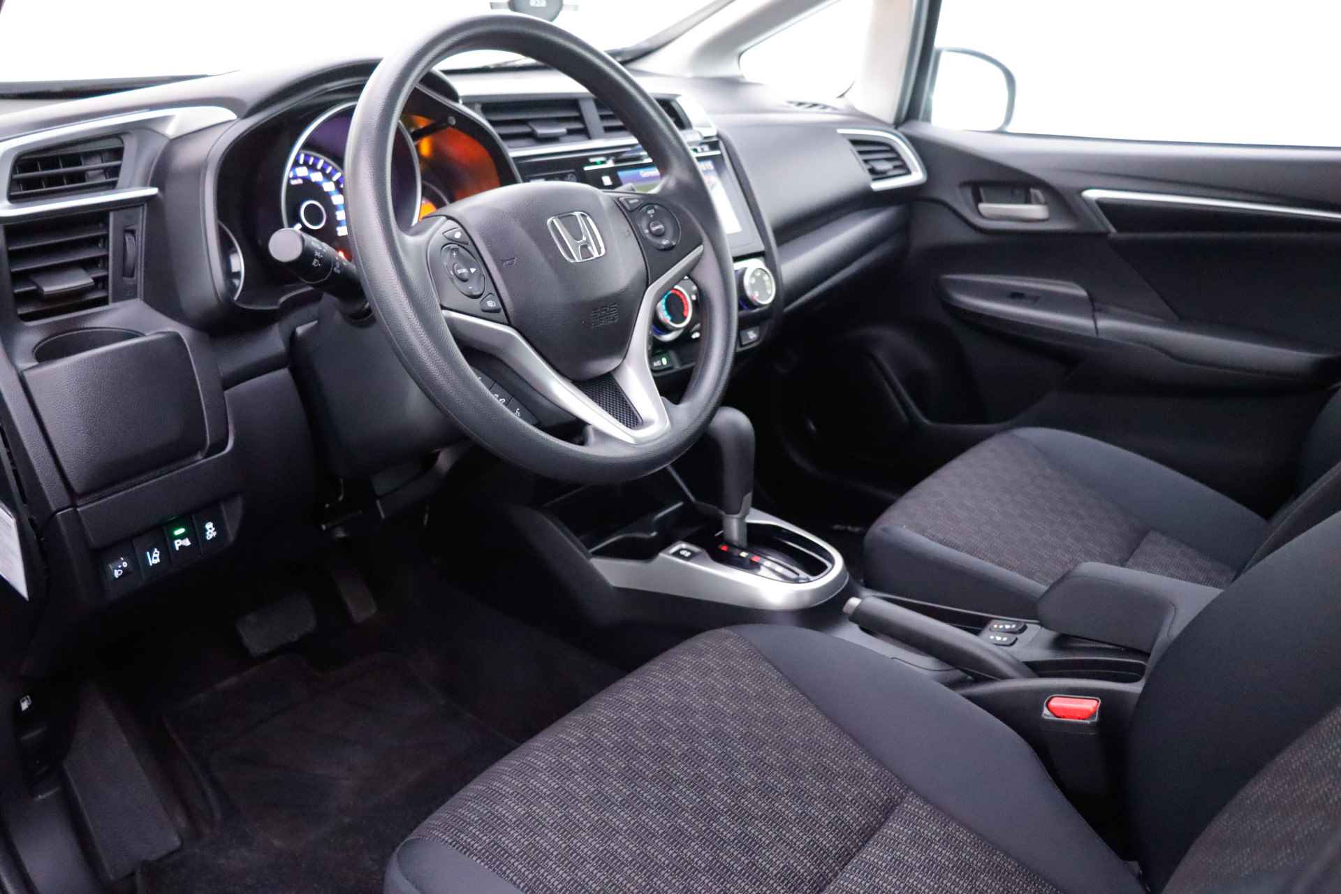 Honda Jazz 1.3i-VTEC AUTOMAAT COMF. NAVI/CRUISE/STOELVERW./DAB+/PDC V+A/BLUETOOTH/LMV - 13/22