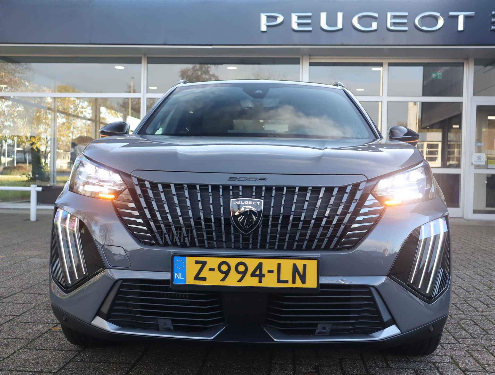 Peugeot 2008 GT Puretech 130pk EAT8 Automaat Rijklaarprijs, Navigatie Adaptieve cruise control Camera DAB+ LED - 15/82