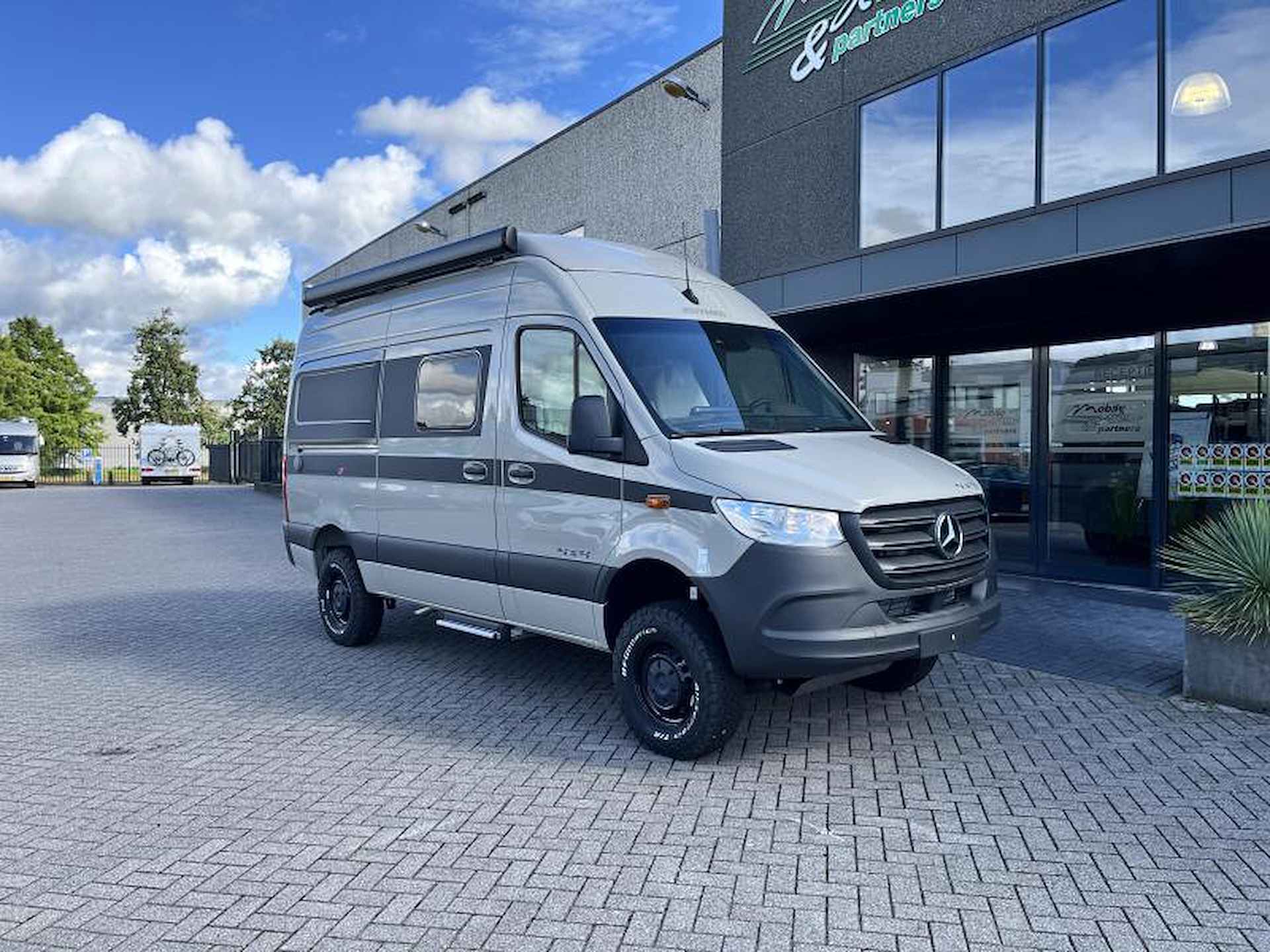 Hymer Grand Canyon S 600 DIRECT LEVERBAAR - 7/19