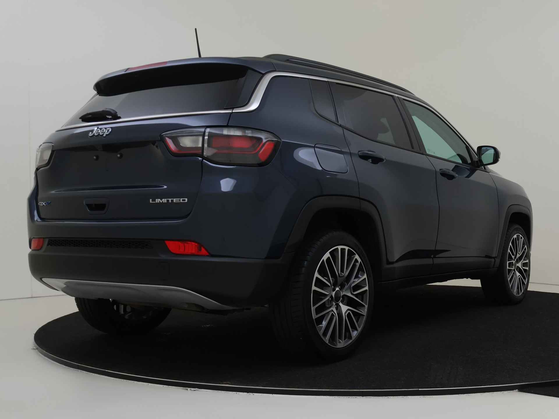 Jeep Compass 4xe 190 Plug-in Hybrid Electric Limited Lease Ed. - 11/44