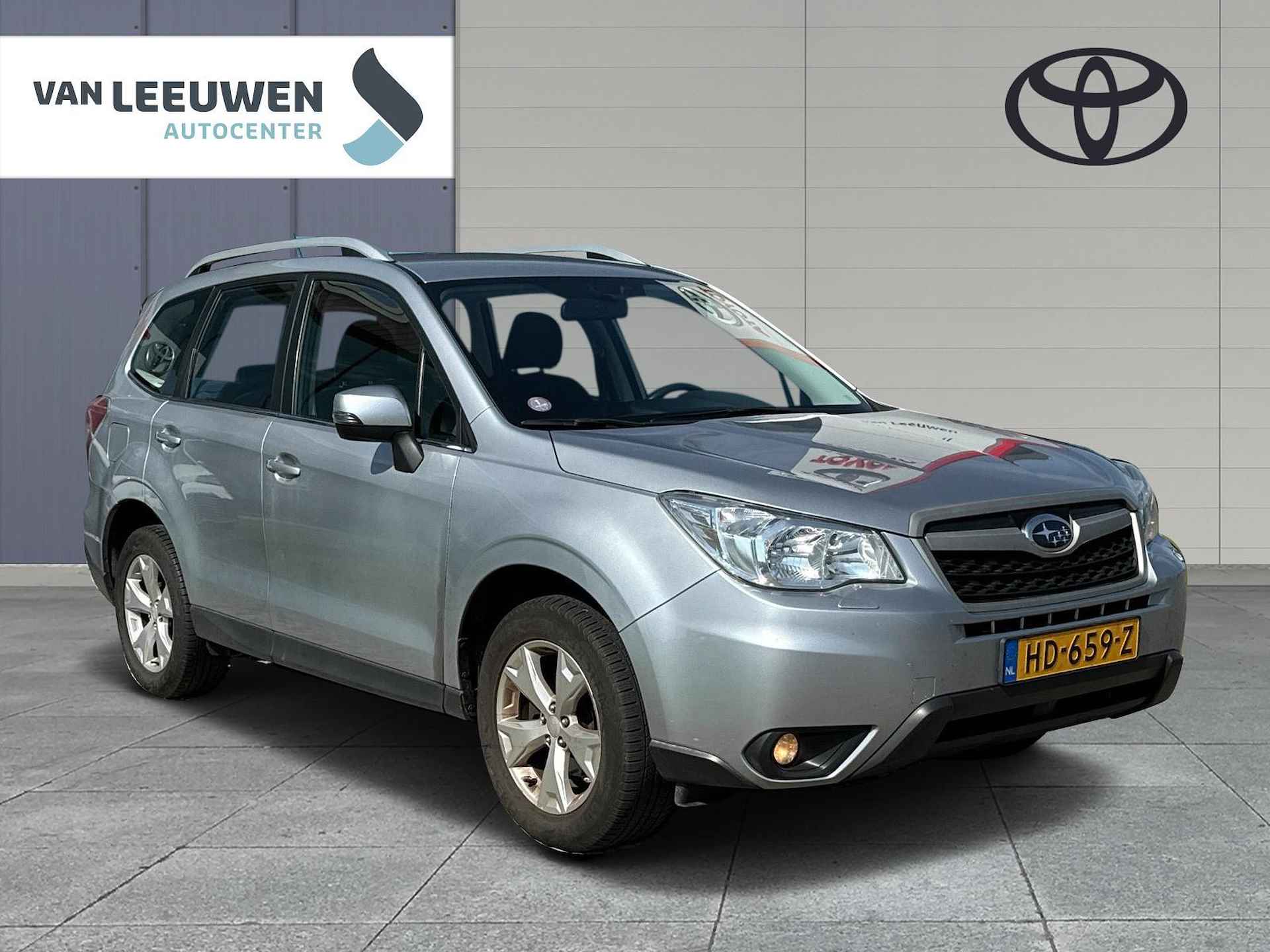 Subaru Forester 2.0 Luxury - 3/20