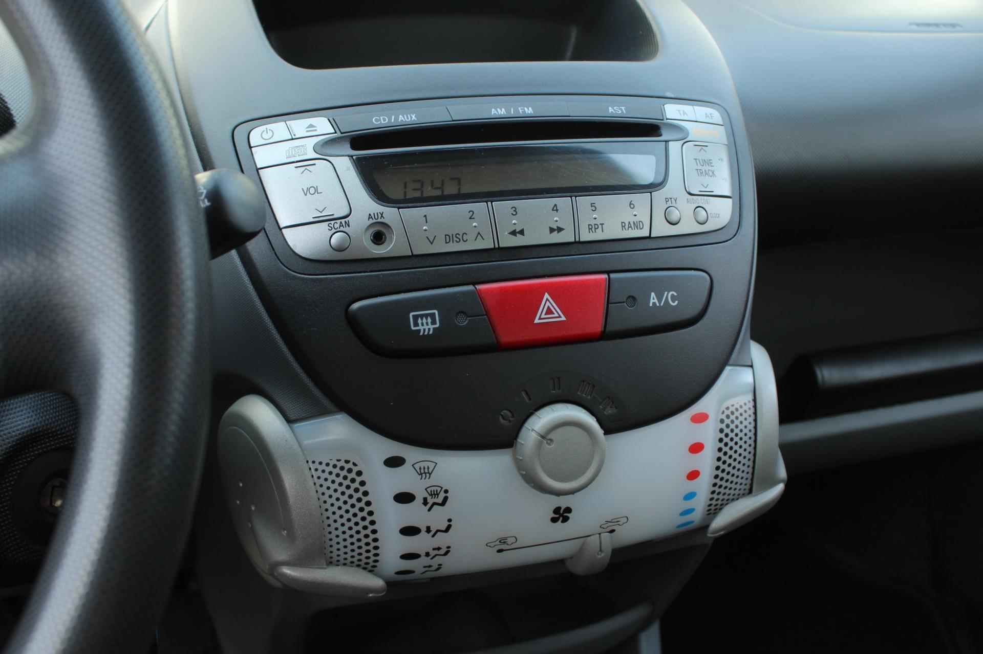 Toyota Aygo 1.0-12V Access - 8/10