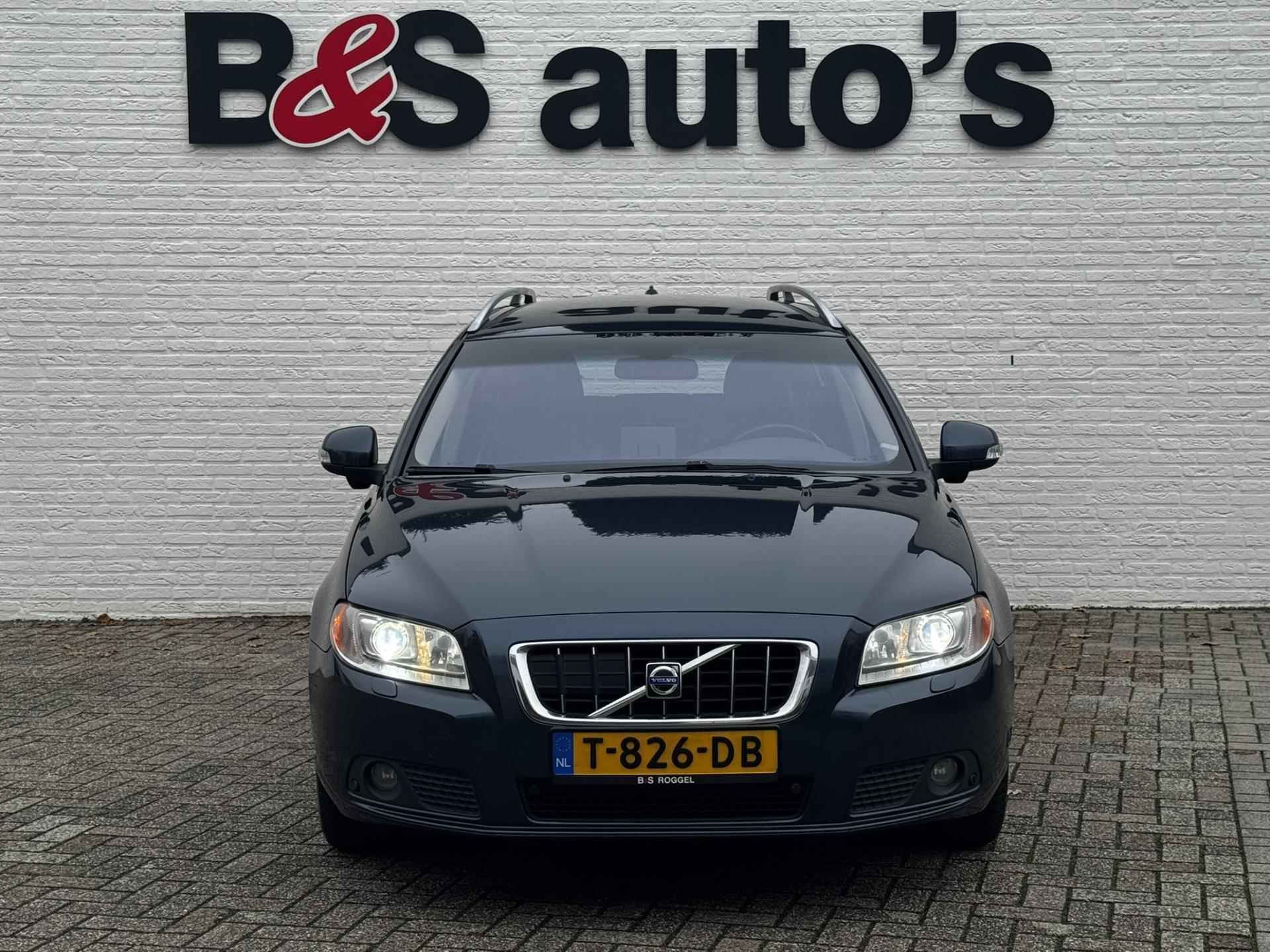 Volvo V70 3.0 T6 AWD Momentum Stoelverwarming Stoelkoeling Parkeersensoren Cruise control Keyless entry - 28/71