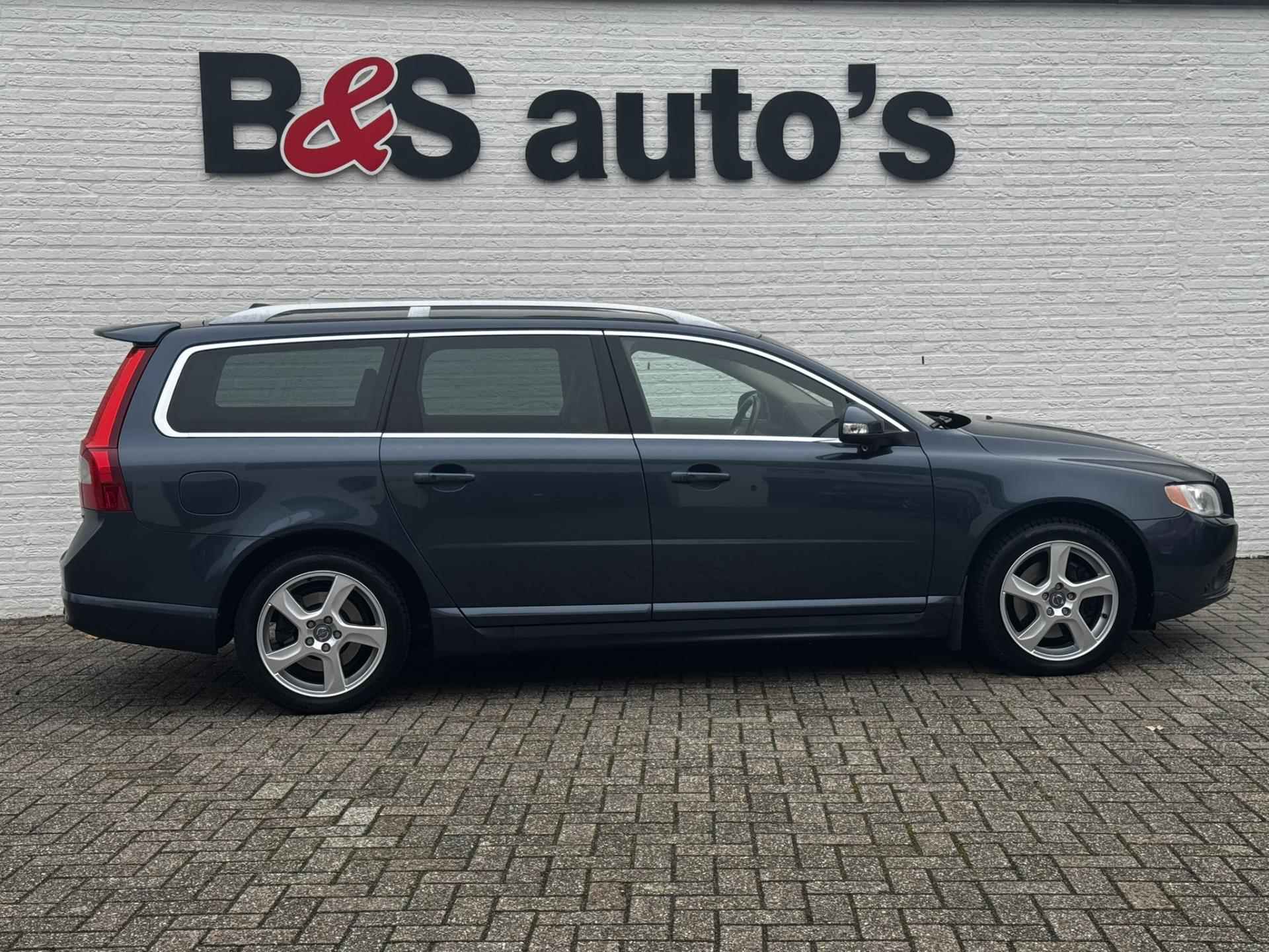 Volvo V70 3.0 T6 AWD Momentum Stoelverwarming Stoelkoeling Parkeersensoren Cruise control Keyless entry - 34/71