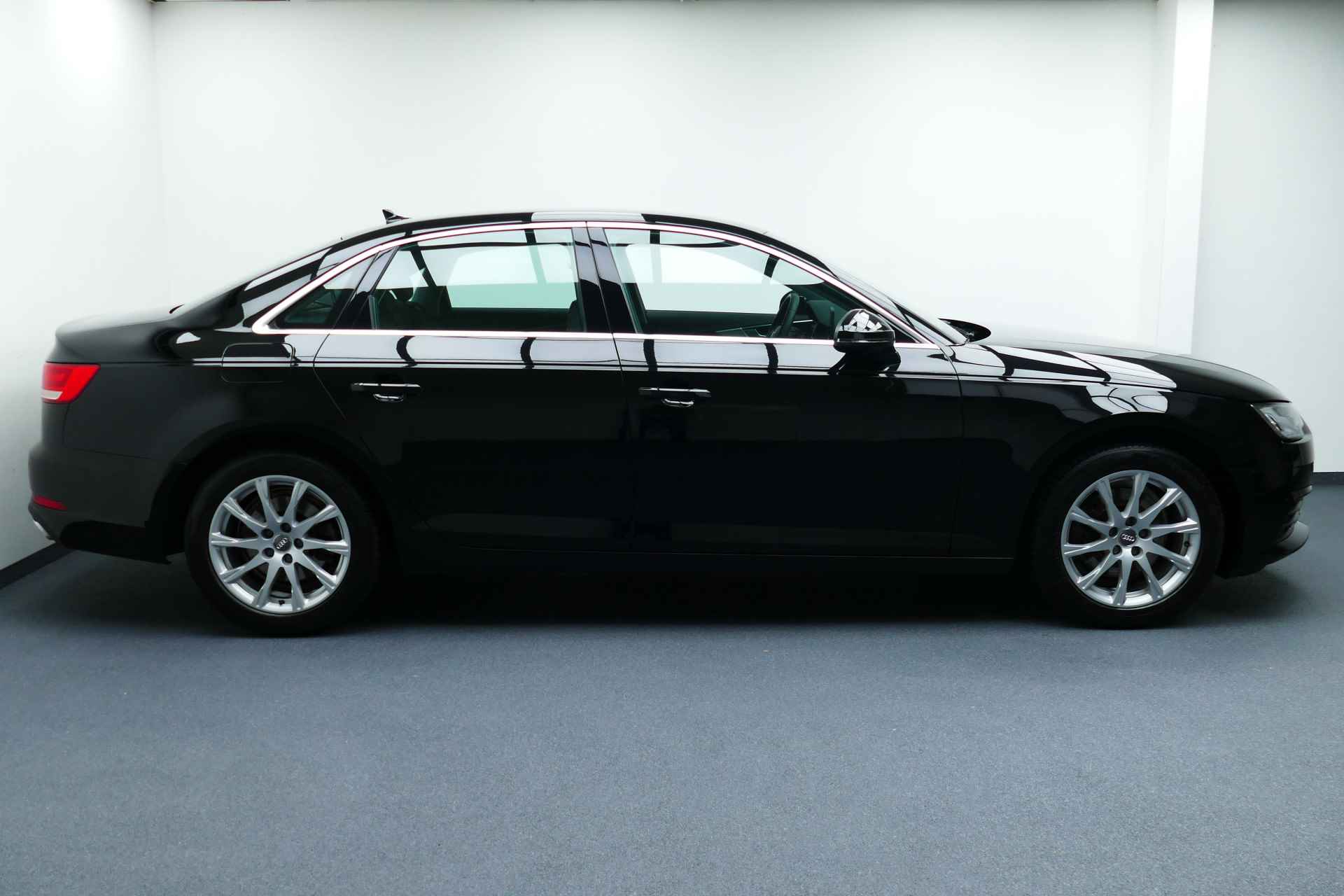 Audi A4 Limousine 35 TFSI Sport Lease Edition. Led Koplampen, Clima, Cruise, Navi, 17"LMV, - 9/37