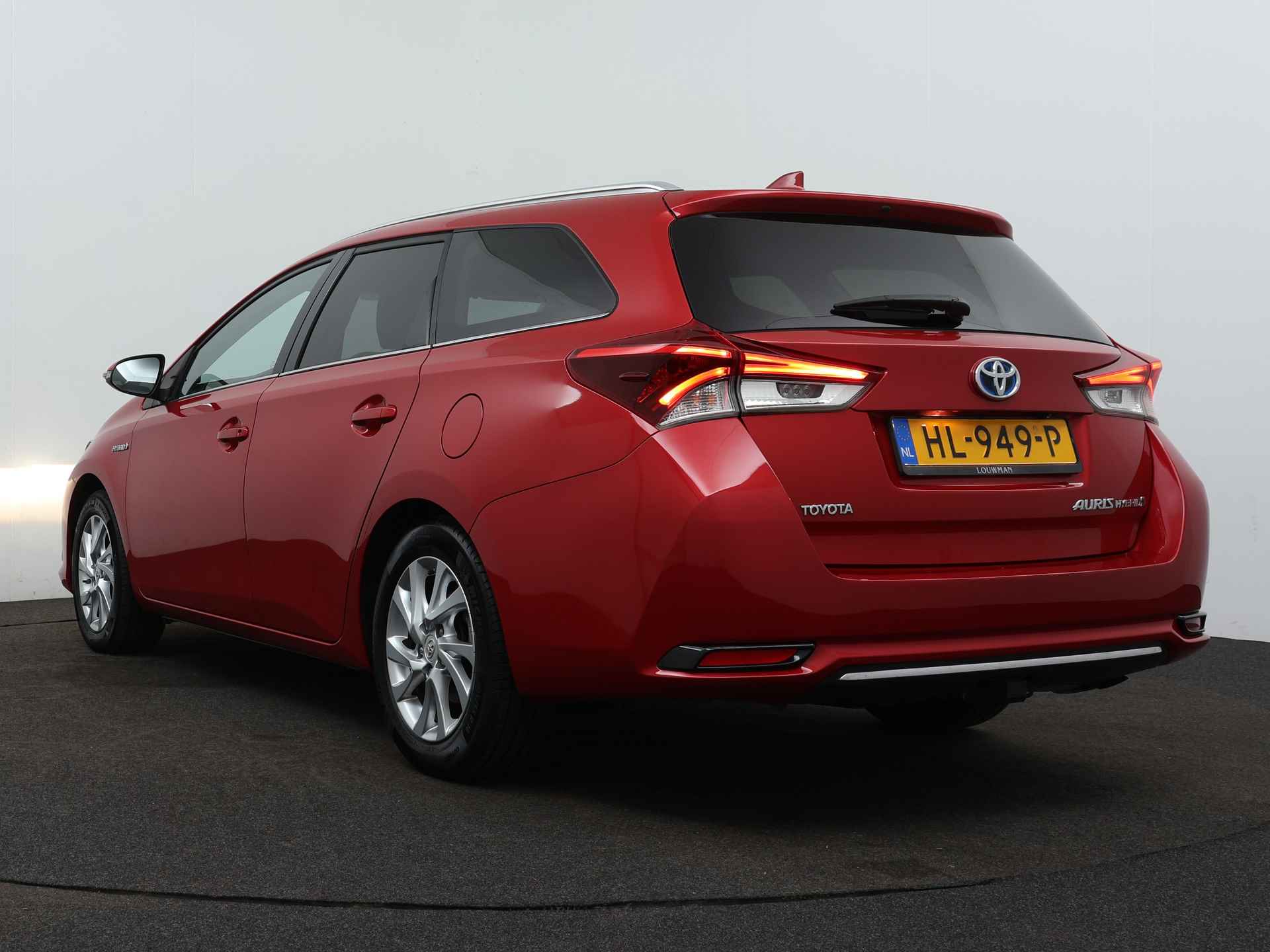 Toyota Auris 1.8 Hybrid Lease Pro | Navigatie | Panoramadak | - 17/45