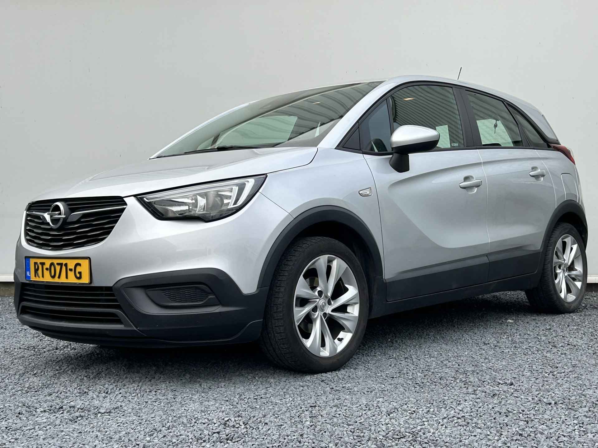 Opel Crossland X 1.2 Online Edition | AGR stoelen | TREKHAAK | All season banden | Navi by app | Apple Carplay/Android Auto | Airco | Reservewiel - 3/26