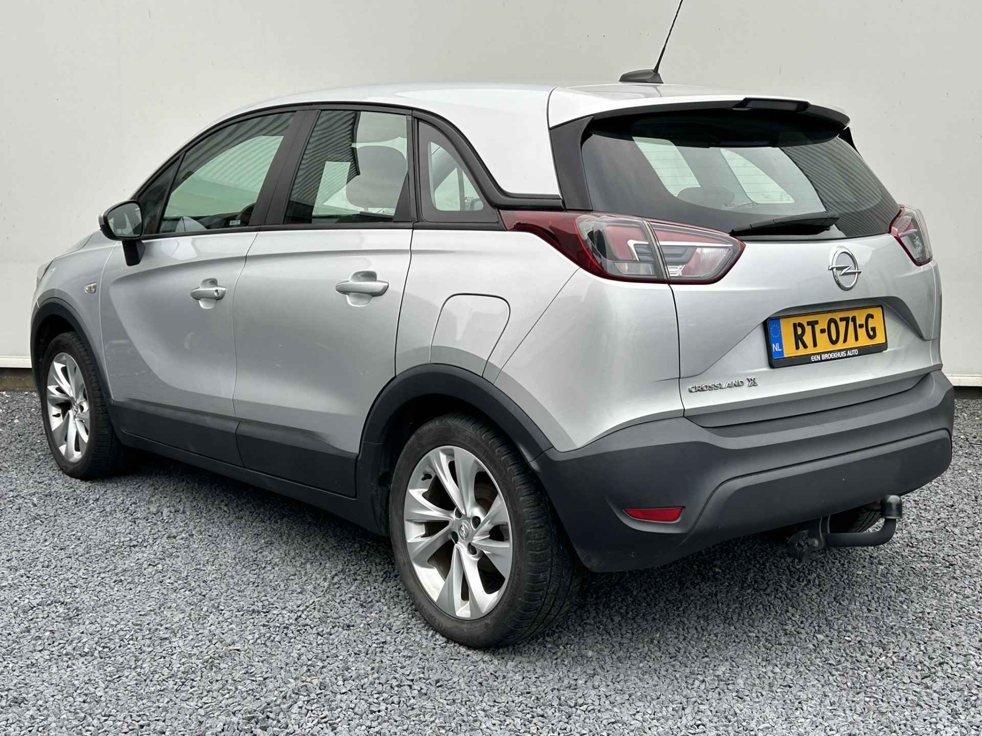 Opel Crossland X 1.2 Online Edition | AGR stoelen | TREKHAAK | All season banden | Navi by app | Apple Carplay/Android Auto | Airco | Reservewiel - 6/26