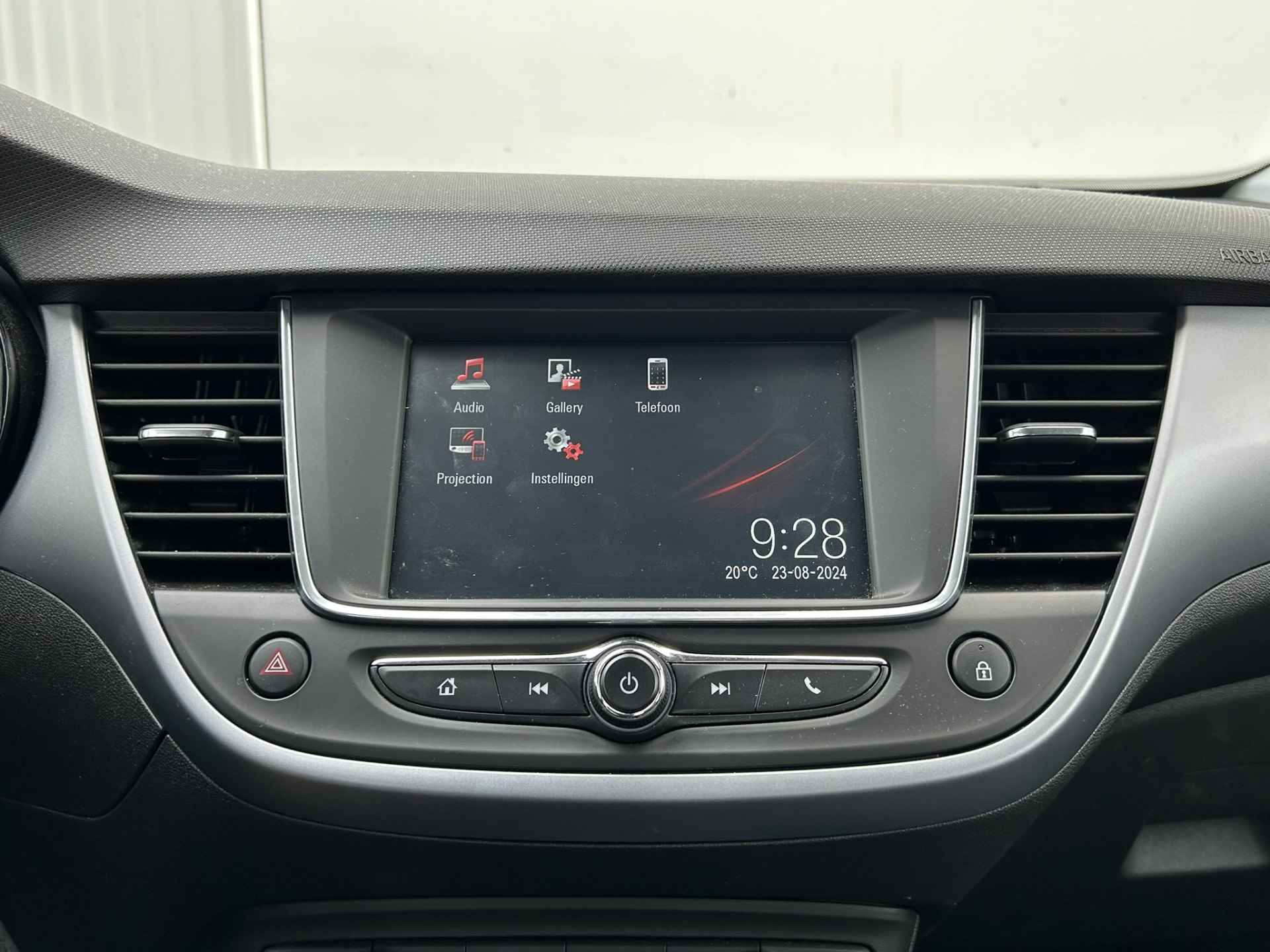 Opel Crossland X 1.2 Online Edition | AGR stoelen | TREKHAAK | All season banden | Navi by app | Apple Carplay/Android Auto | Airco | Reservewiel - 17/26