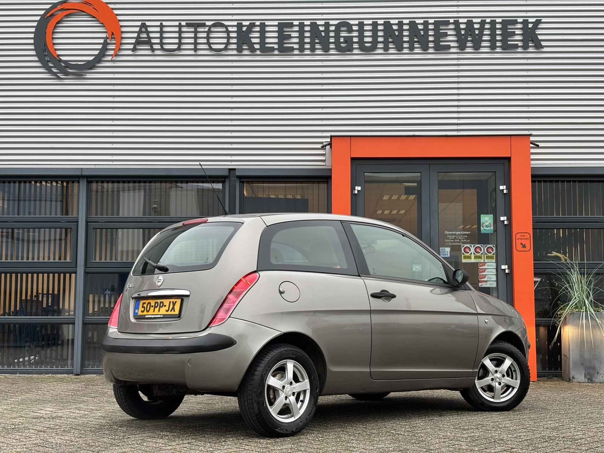 Lancia Ypsilon 1.2 Argento / NL Auto / Goed Onderhouden / Met Nieuwe APK / - 4/24