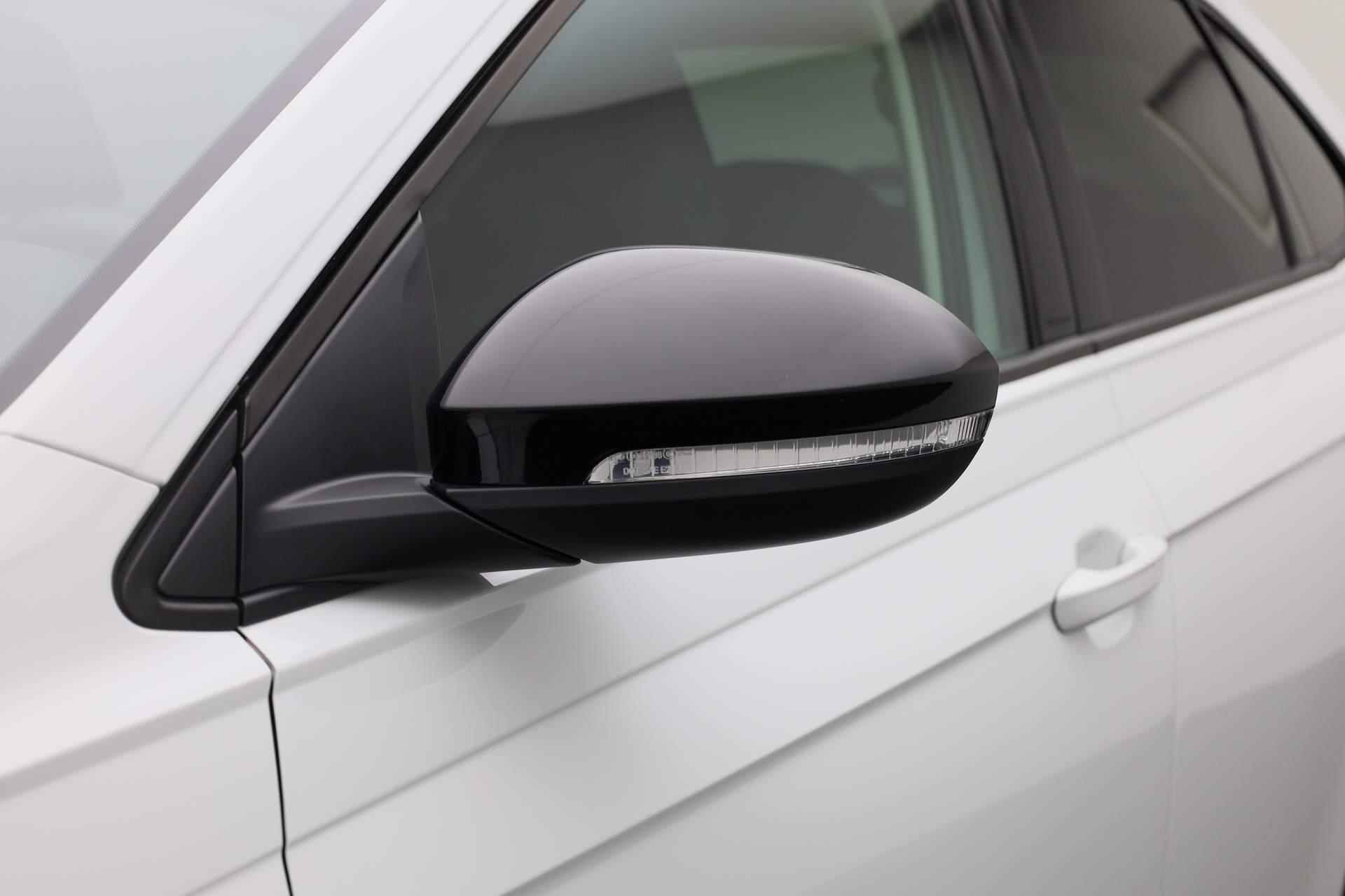 Volkswagen Taigo 1.0 TSI 110PK DSG Style | Navi | Camera | Stoelverwarming | Keyless | ACC | IQ Light - 14/39