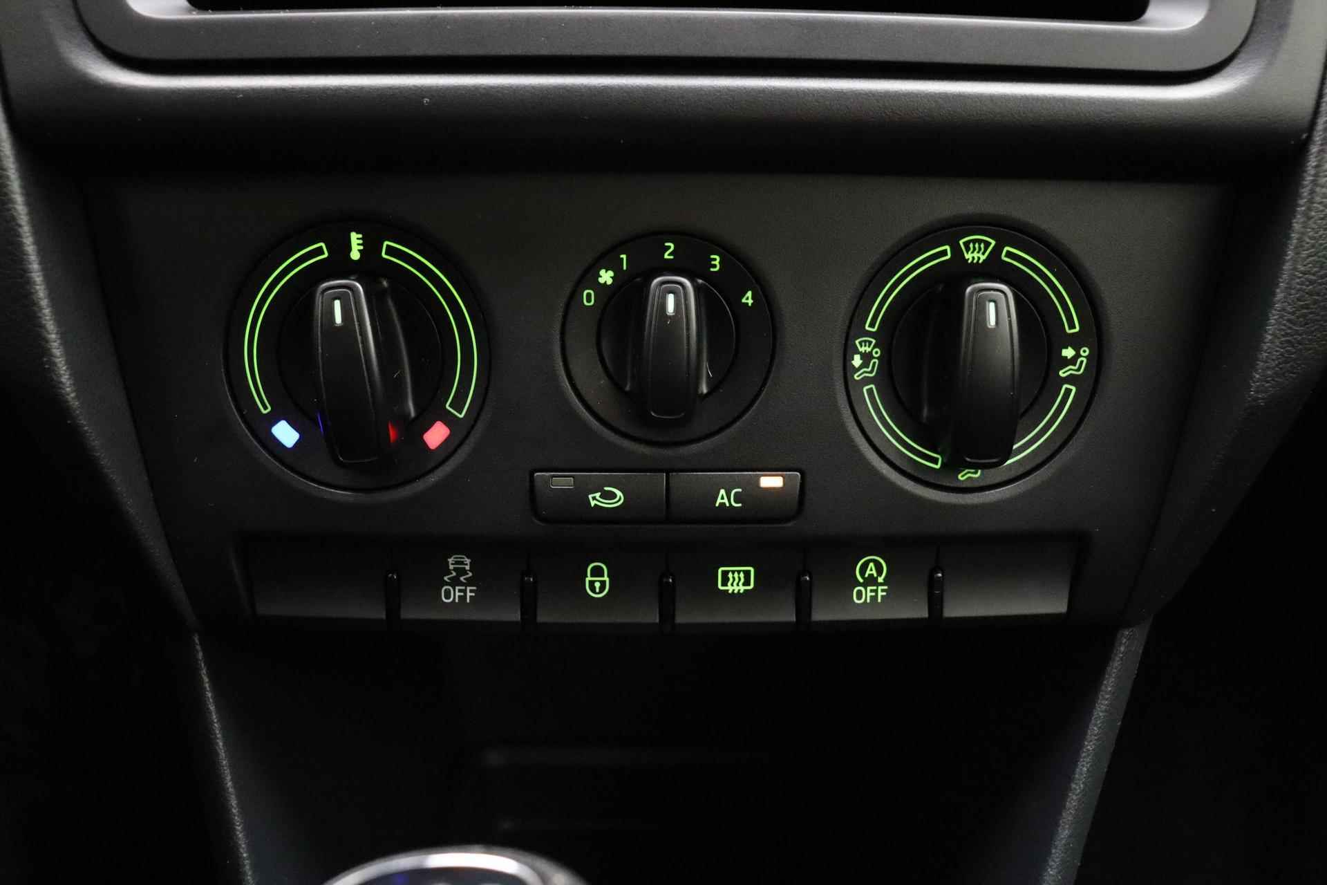 Skoda Rapid 1.2 TSI Greentech Ambition | Airco | Cruise Control | Trekhaak | Dealeronderhouden | LM Velgen - 19/27