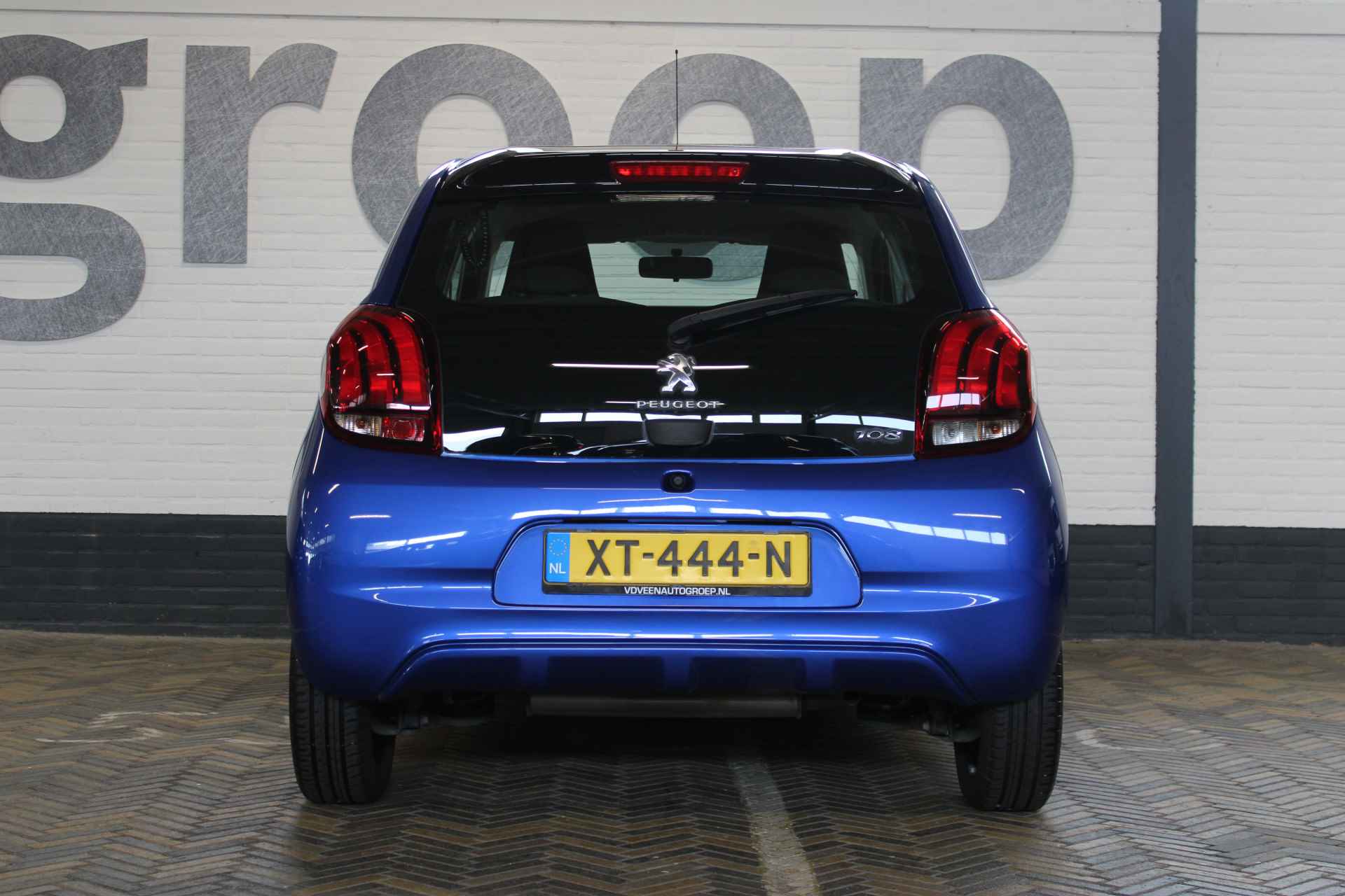 Peugeot 108 1.0 e-VTi Allure | Incl. 12 maanden garantie | 1ste eigenaar! | Automaat | Apple carplay/Android auto | Airco | Schakelflippers | Elektrisch verstelbare spiegels | Dakdragers | - 22/42