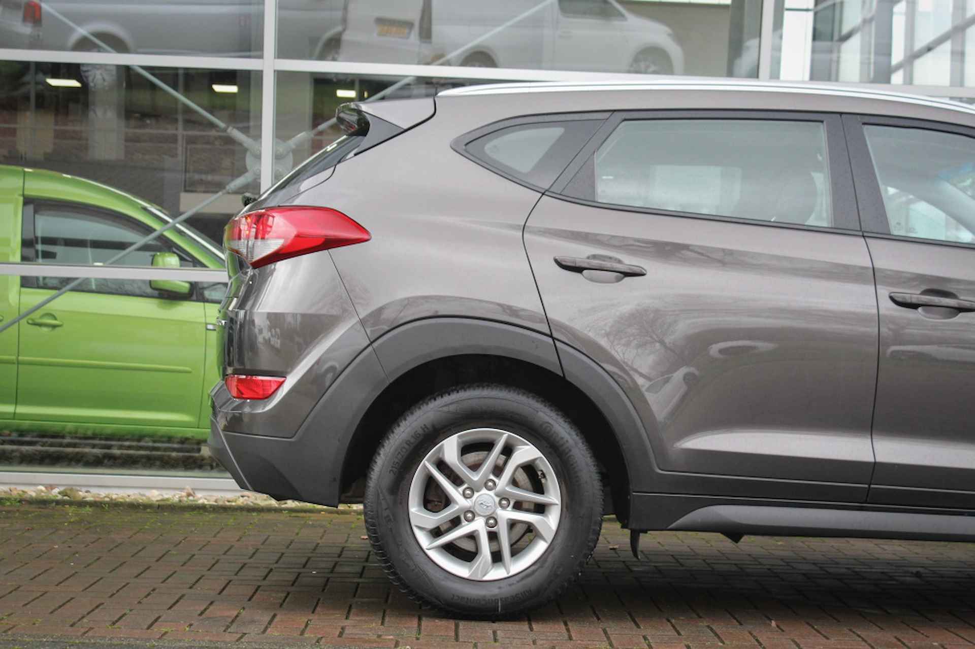 Hyundai Tucson 1.6 GDi Comfort | Navi | Achteruitrijcamera | Stoelverwarming | - 6/23