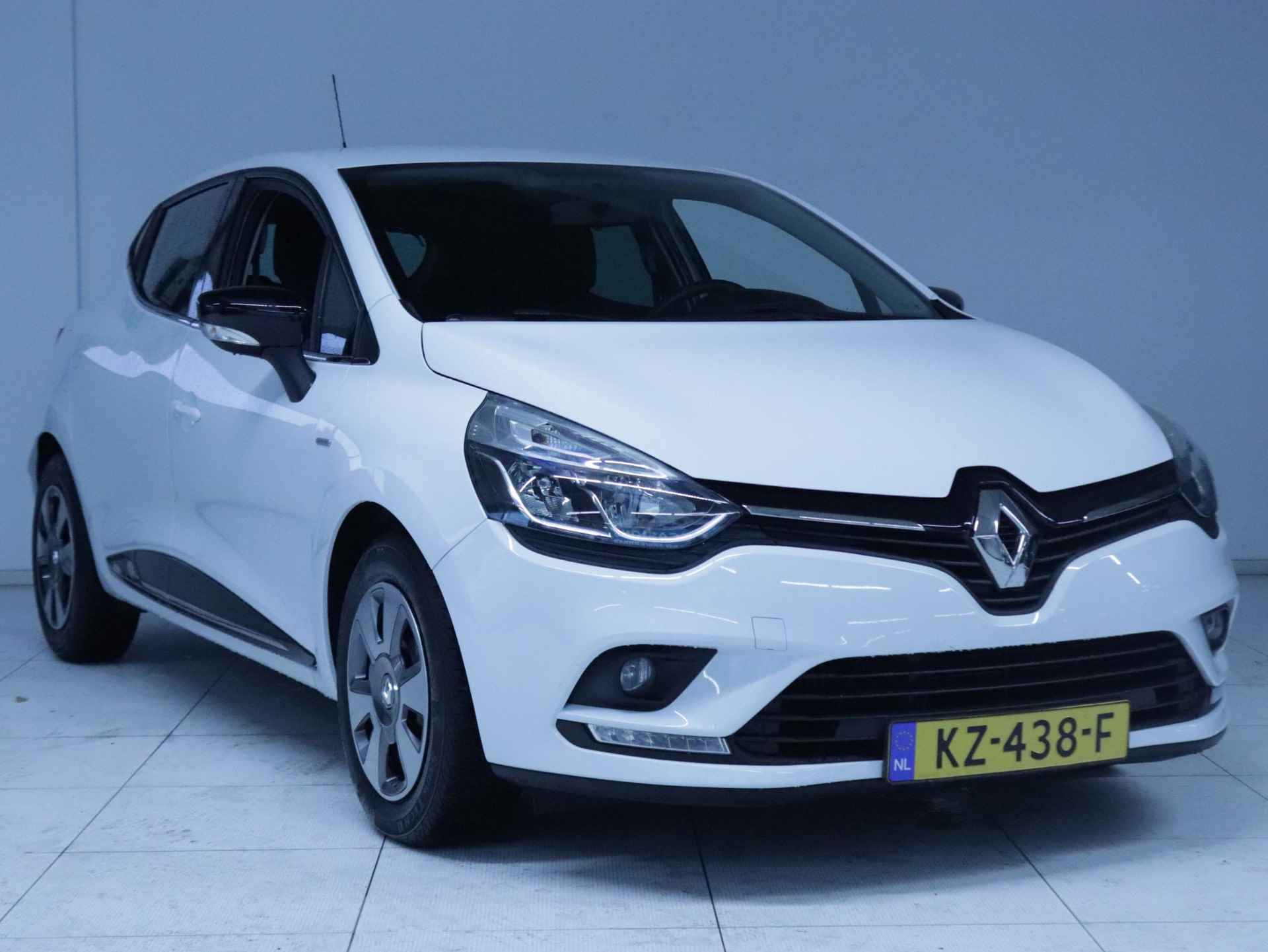 Renault Clio 0.9 TCe 90 Limited - 6/20