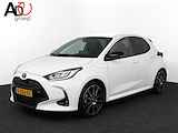 Toyota Yaris 1.5 Hybrid GR Sport | Apple Carplay/Android Auto | Parkeersensoren | Stoelverwarming | kunstlederen/alcantara bekleding |