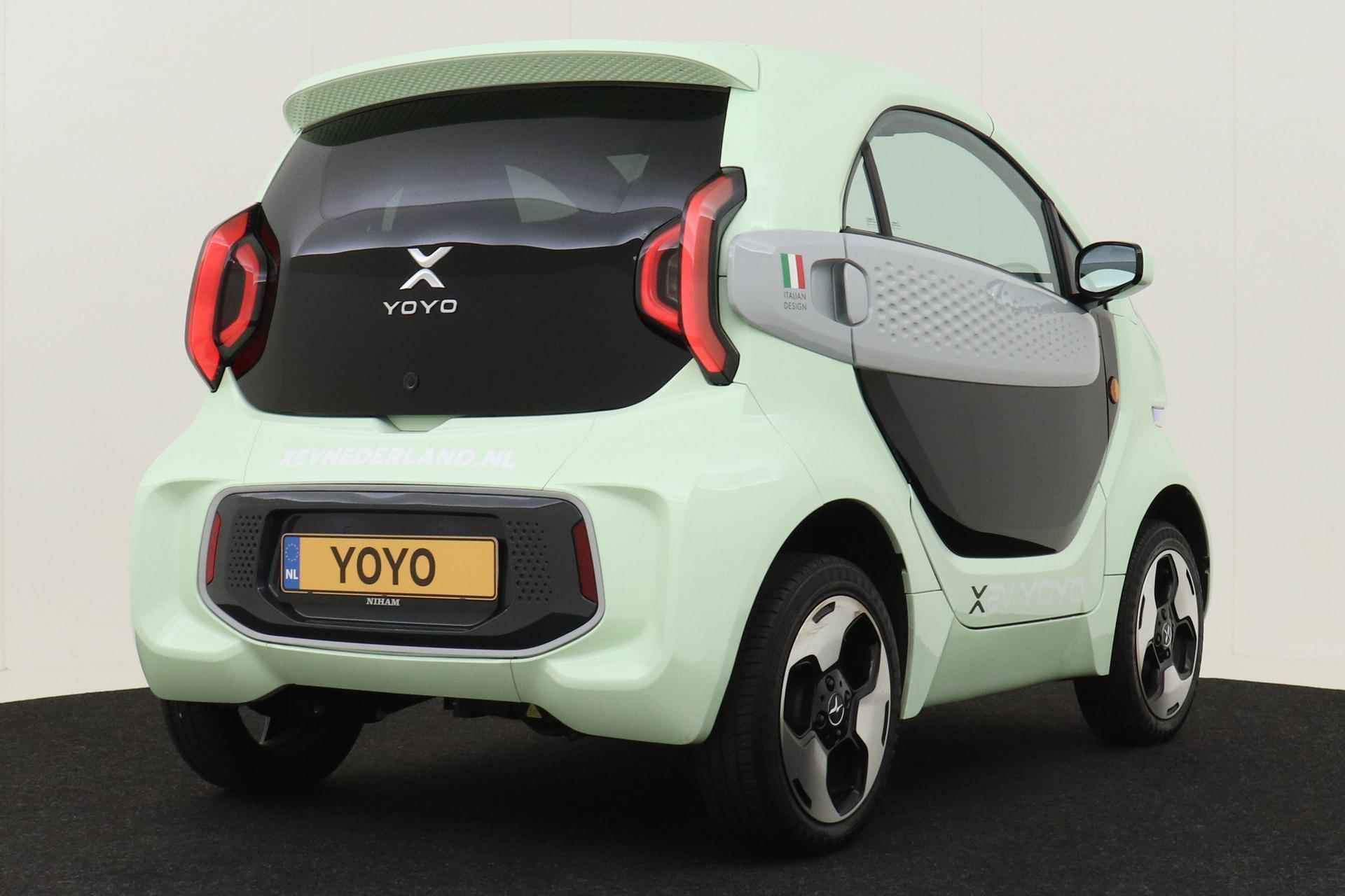 XEV YOYO EASY -PANO.DAK|KEYLESS|ABS *LEATHER UPHOLSTERY UPON REQUEST*EXPORT ONLY - 3/50