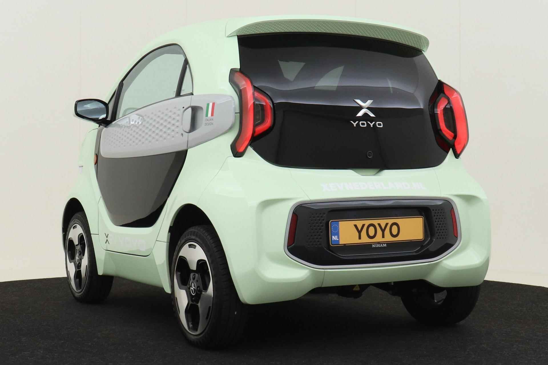 XEV YOYO EASY -PANO.DAK|KEYLESS|ABS *LEATHER UPHOLSTERY UPON REQUEST*EXPORT ONLY - 7/50