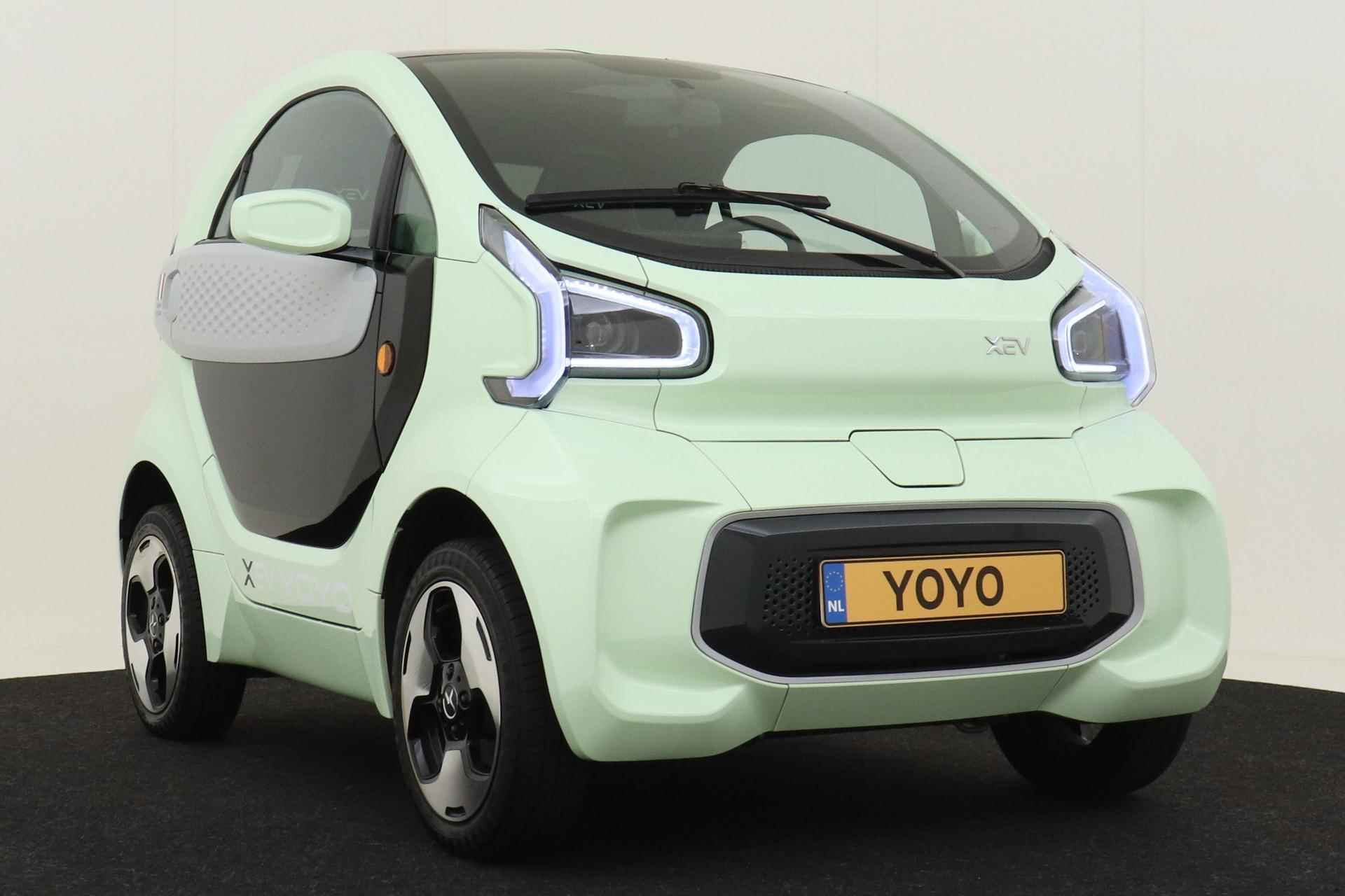 XEV YOYO EASY -PANO.DAK|KEYLESS|ABS *LEATHER UPHOLSTERY UPON REQUEST*EXPORT ONLY - 15/50