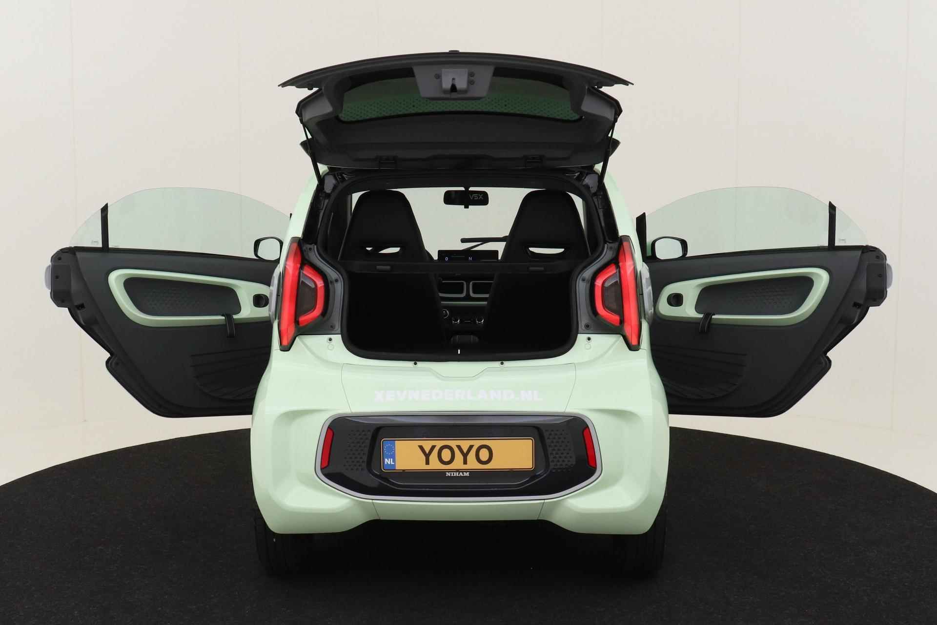 XEV YOYO EASY -PANO.DAK|KEYLESS|ABS *LEATHER UPHOLSTERY UPON REQUEST*EXPORT ONLY - 26/50