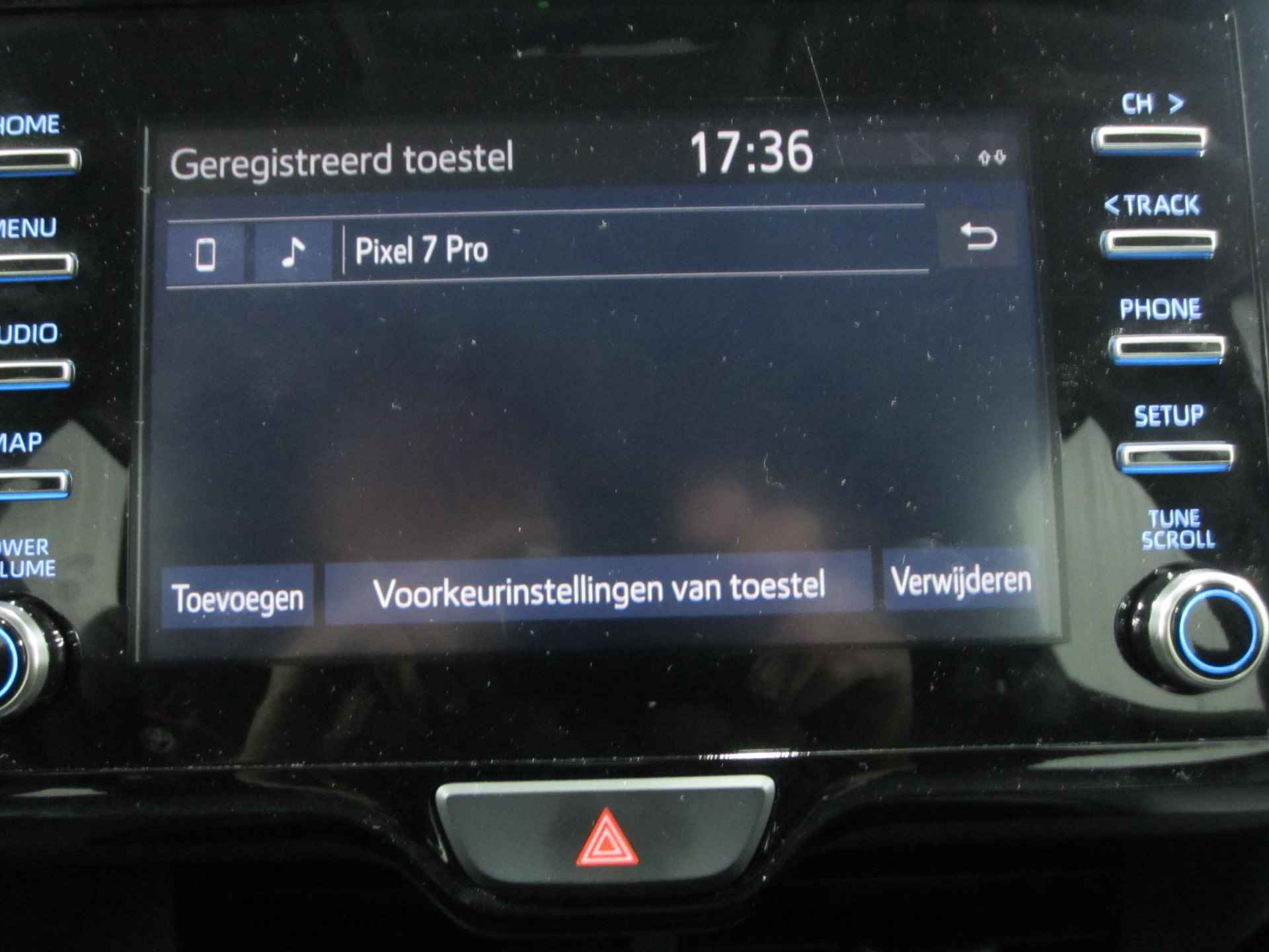 Toyota Yaris 1.5 Hybrid Active Navi Camera Cruise Control - 15/26