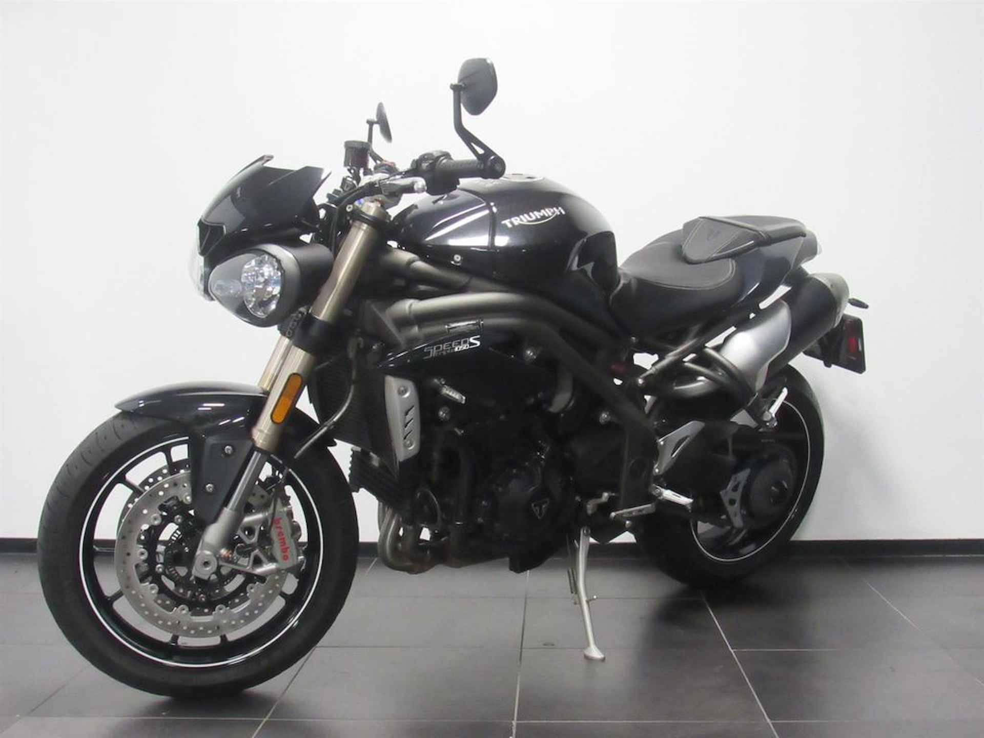 Triumph SPEED TRIPLE S - 3/15