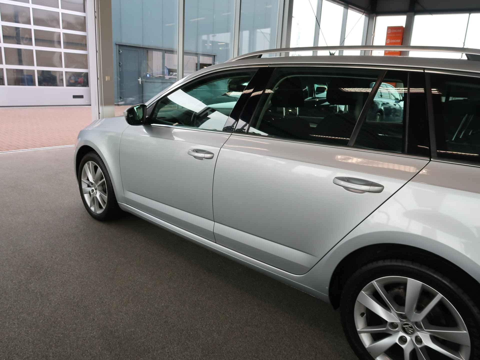 Škoda Octavia Combi 1.5 TSi 150pk DSG Style Bns KEYLESS/CANTON/NAVI/CARPLAYPDC/LED - 67/103