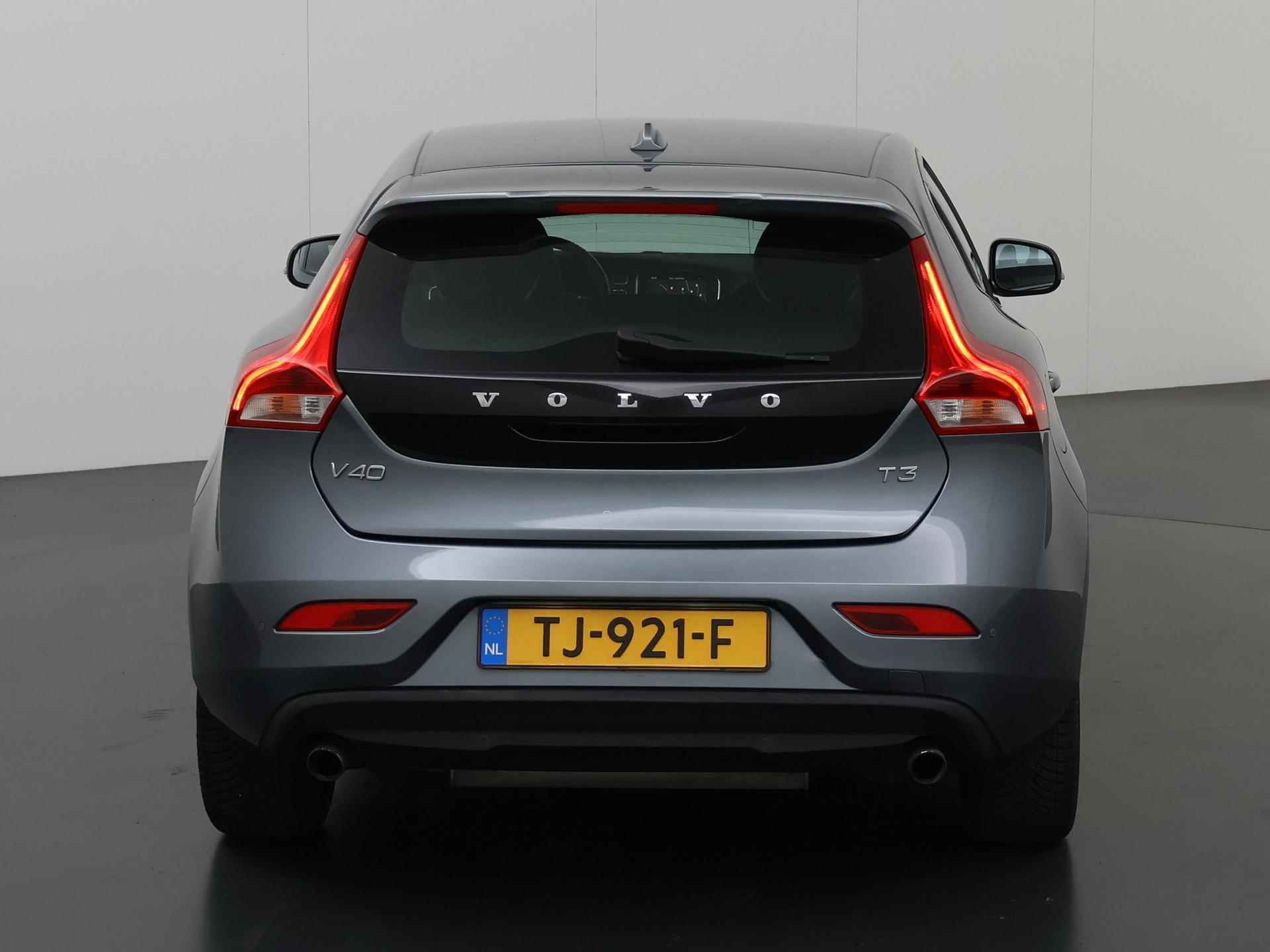 Volvo V40 1.5 T3 Dynamic Edition | Navigatie | Stoelverwarming | Climate Control | - 5/39