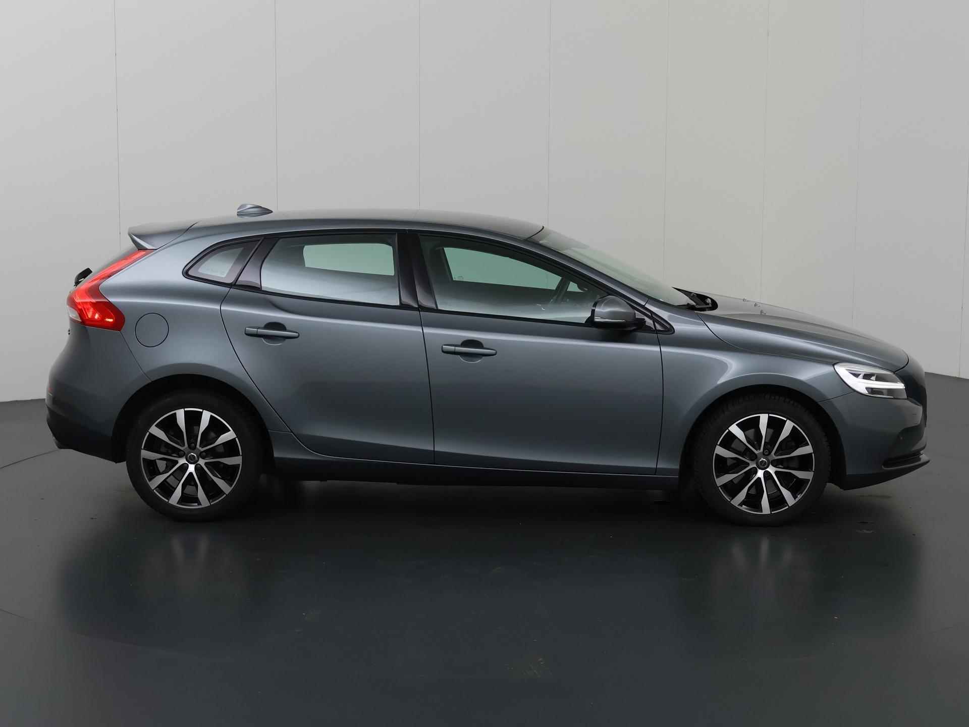 Volvo V40 1.5 T3 Dynamic Edition | Navigatie | Stoelverwarming | Climate Control | - 7/39