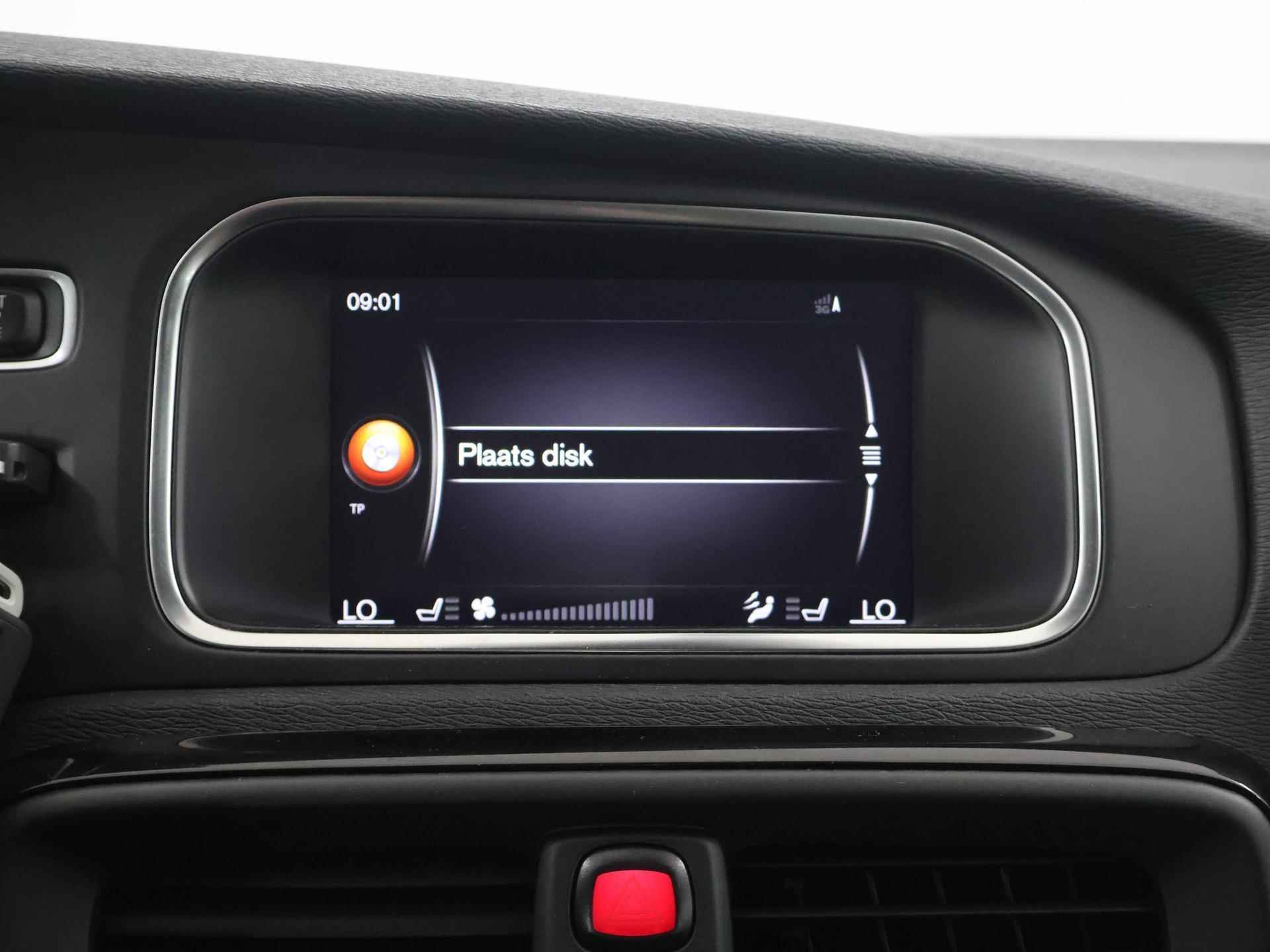 Volvo V40 1.5 T3 Dynamic Edition | Navigatie | Stoelverwarming | Climate Control | - 17/39