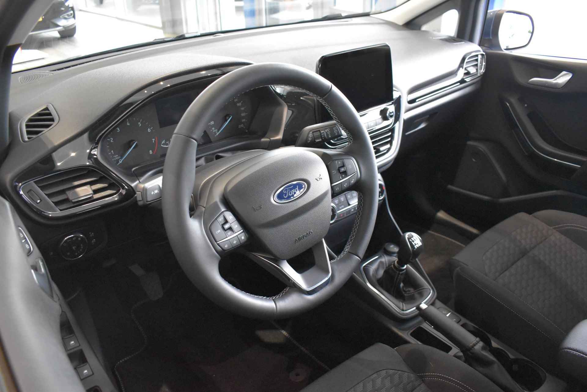 Ford Fiesta 1.0 EcoBoost Hybrid Titanium | VOORRAAD | Chrome Blue | Parking Pack 2 | Winter Pack - 4/9