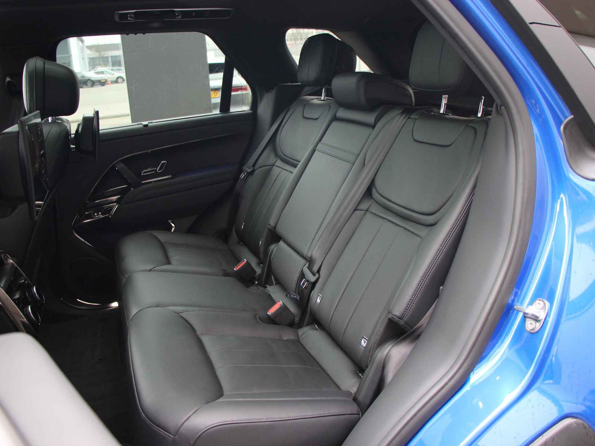 Land Rover Range Rover Sport P460e Dynamic HSE PHEV | SV lak Velocity Blue | 23 Inch | Premium Upgrade Interior Pack | Rear Seat Entertainment - 23/37