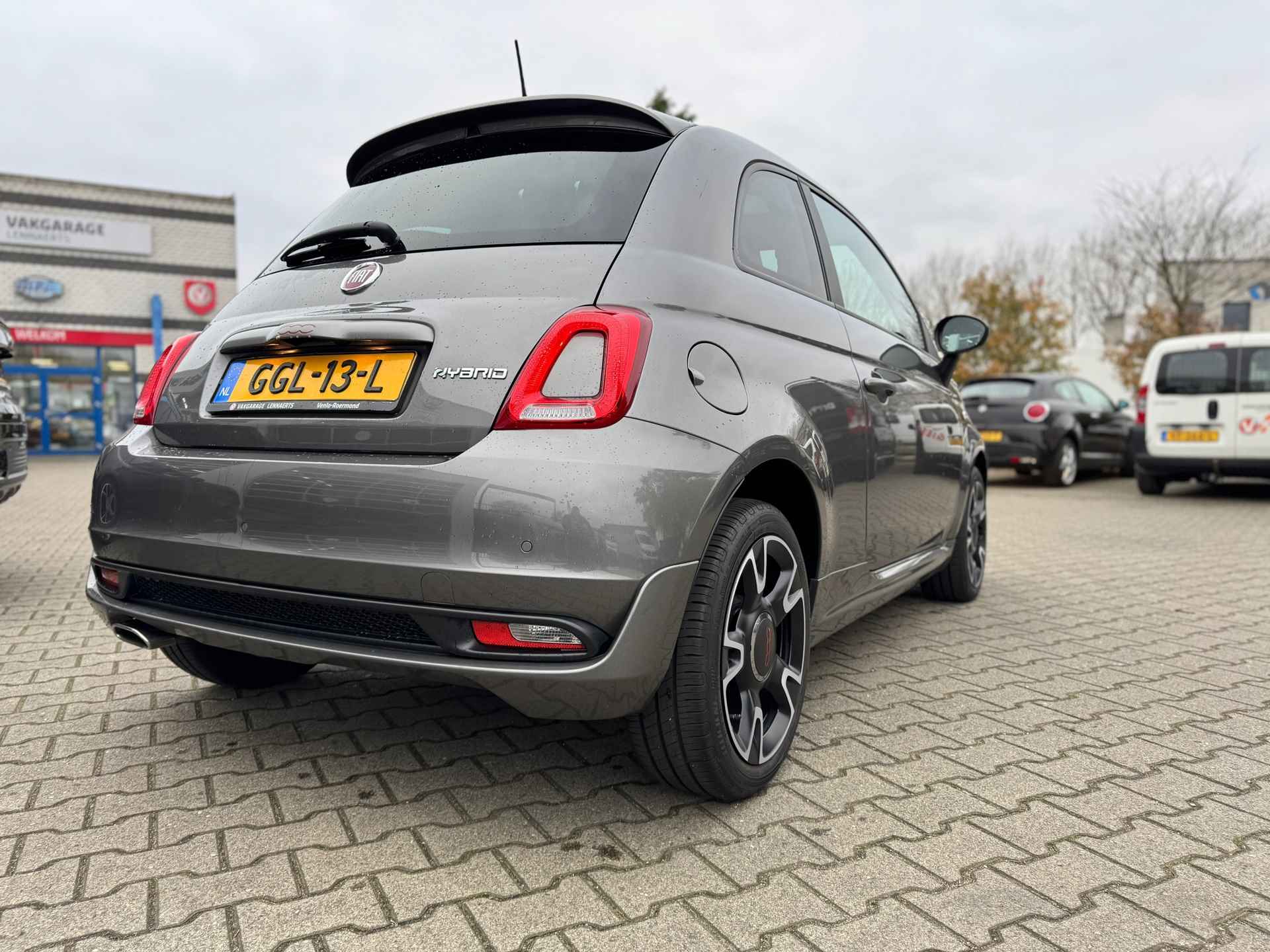 Fiat 500 1.0 Hybrid Sport Schuif-Kanteldak (BOVAG/RIJKLAARPRIJS) - 9/27