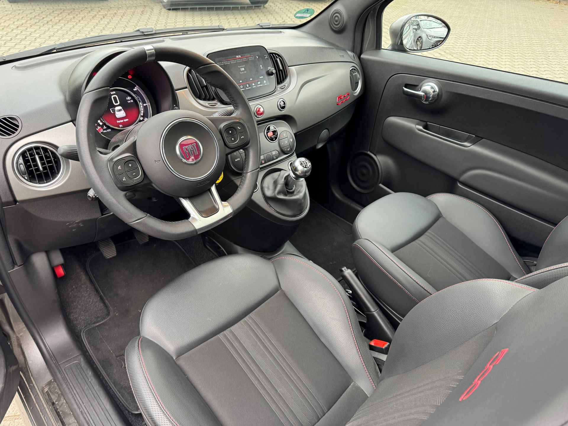 Fiat 500 1.0 Hybrid Sport Schuif-Kanteldak (BOVAG/RIJKLAARPRIJS) - 13/27