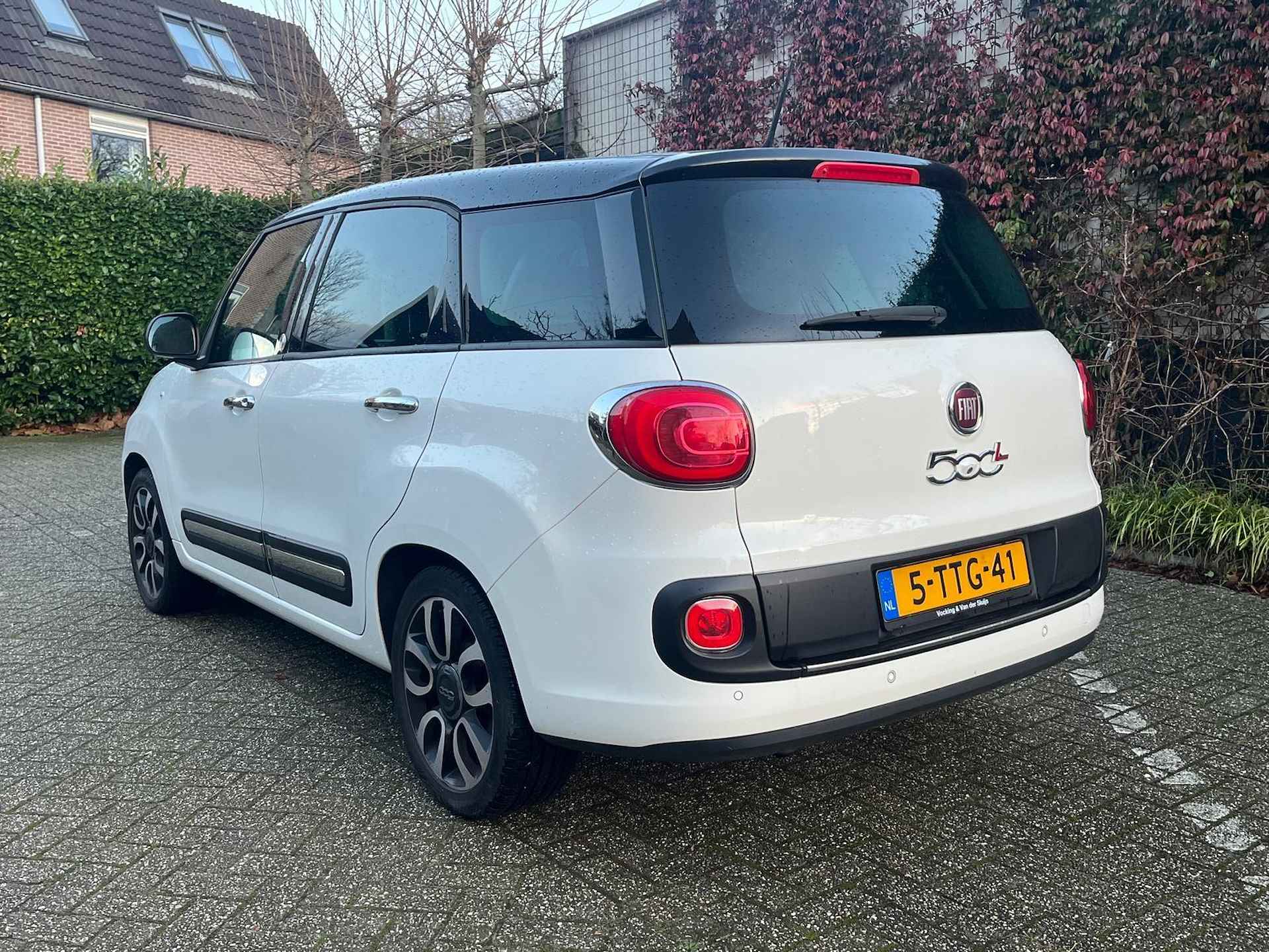 Fiat 500 L Living 0.9 TwinAir Lounge 7p. (Vestiging Driebergen) - 19/19