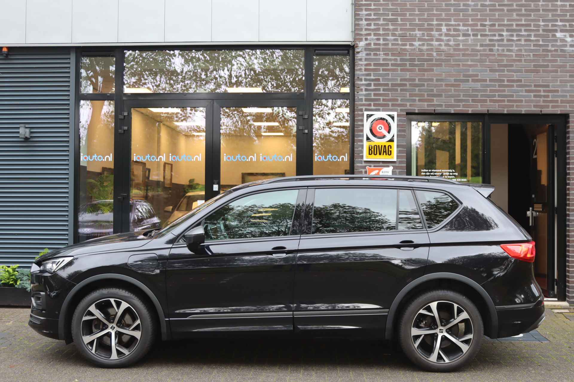 SEAT Tarraco 1.4 TSI 180kW e-Hybrid FR LED/Camera/Keyless/Winterpakket/Dode-hoek/19" - 3/40