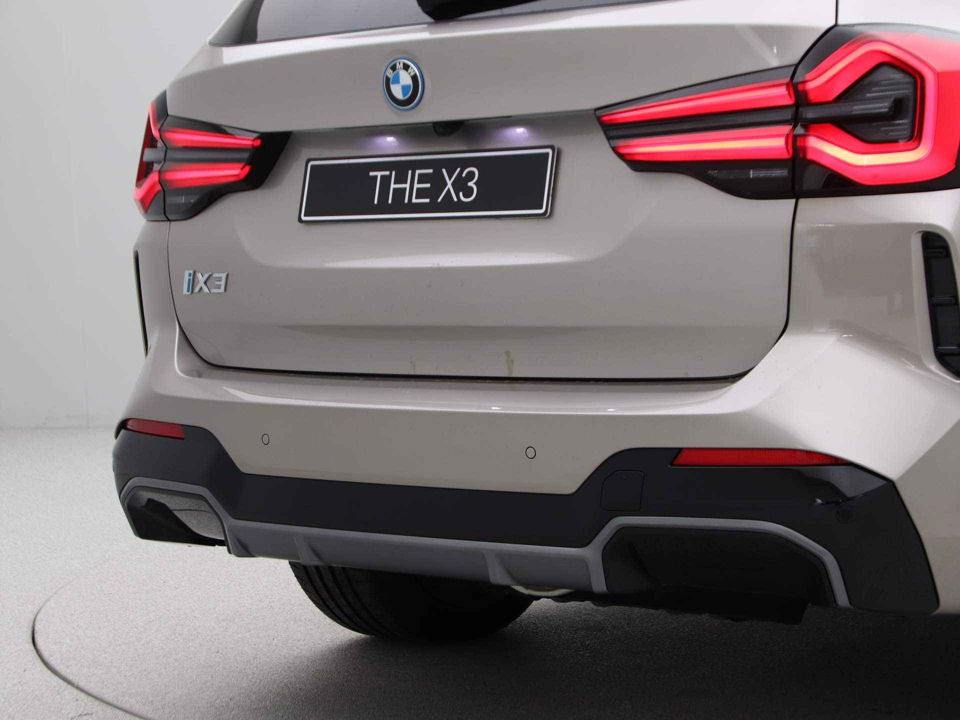 BMW iX3 High Executive Edition 80 kWh - 22/24