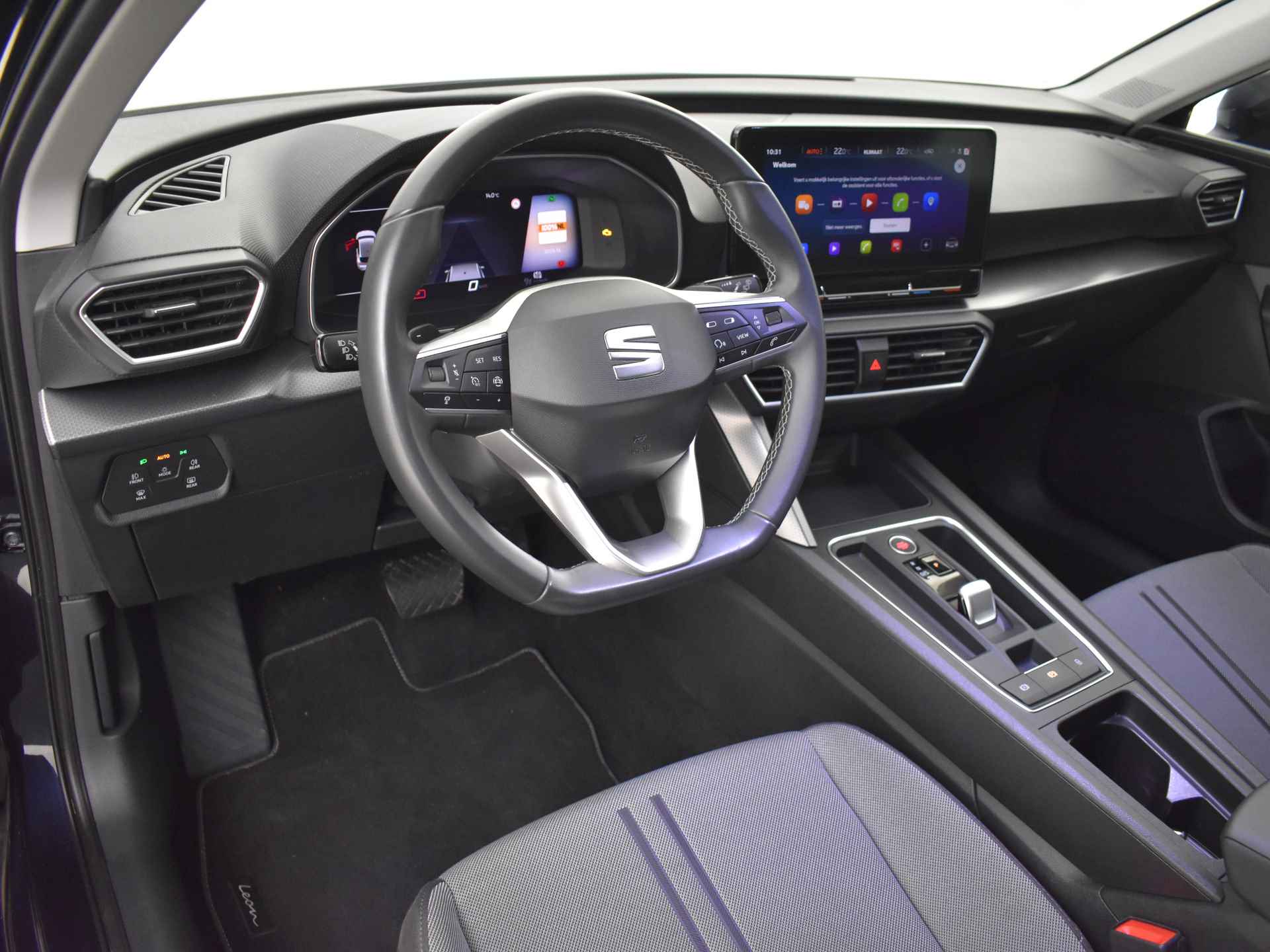SEAT Leon 1.0 eTSI 110PK DSG-7 Style Business Intense | GARANTIE T/M 2026 | CAMERA | ADAPT. CRUISE | NAVIGATIE | APP CONNECT | LED - 28/43
