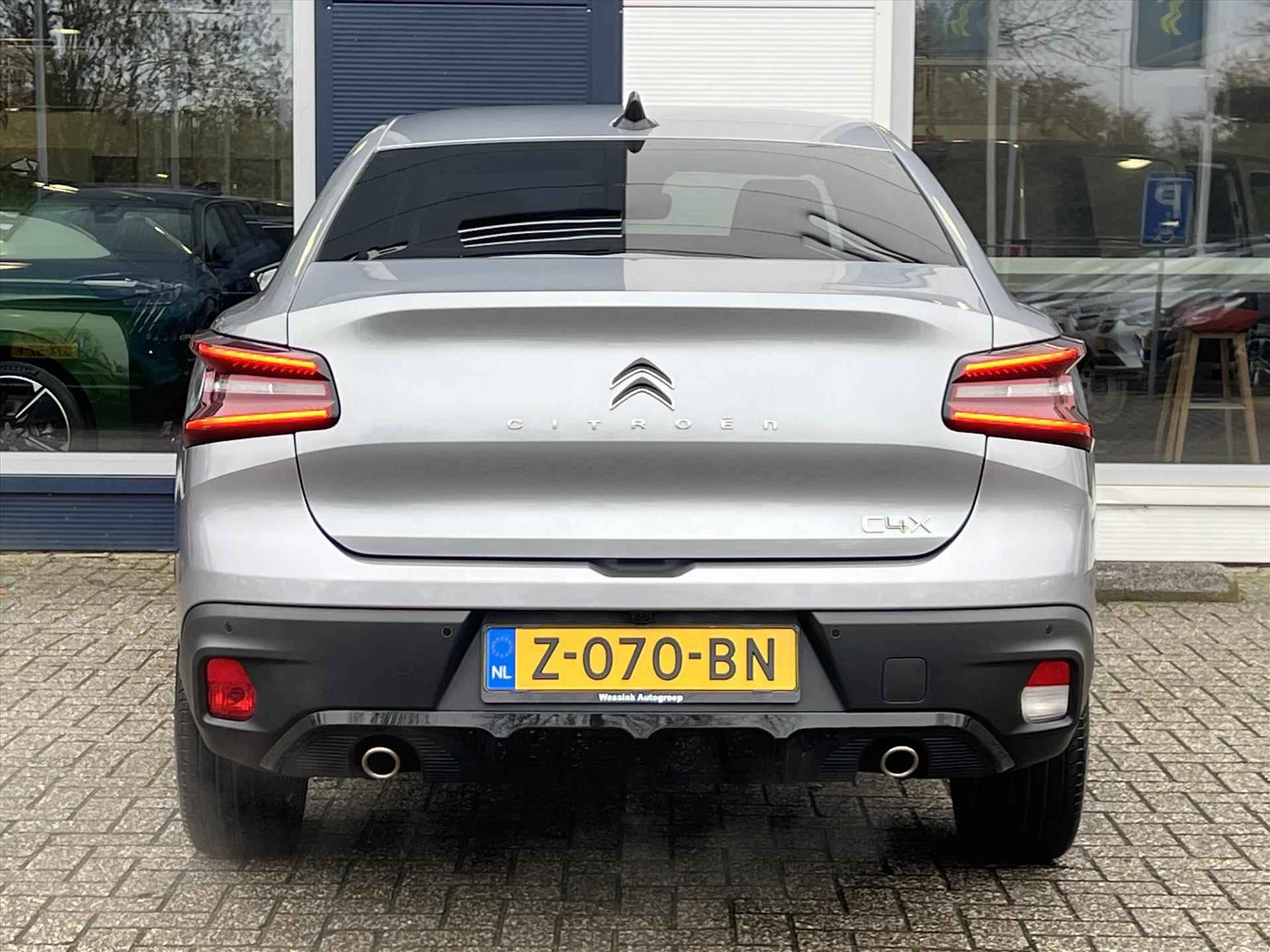 Citroen C4 X 1.2 PureTech 130pk EAT8 Shine | Navigatie | Cruise Controle | Climate Control | Parkeer camera - 6/47