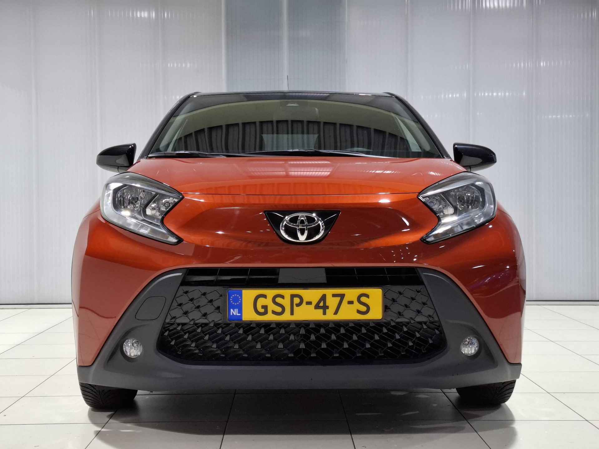 Toyota Aygo X 1.0 VVT-i MT Pulse | Camera | Apple CarPlay/Android Auto | Adaptive Cruise Controle | Stoelverwarming - 6/35