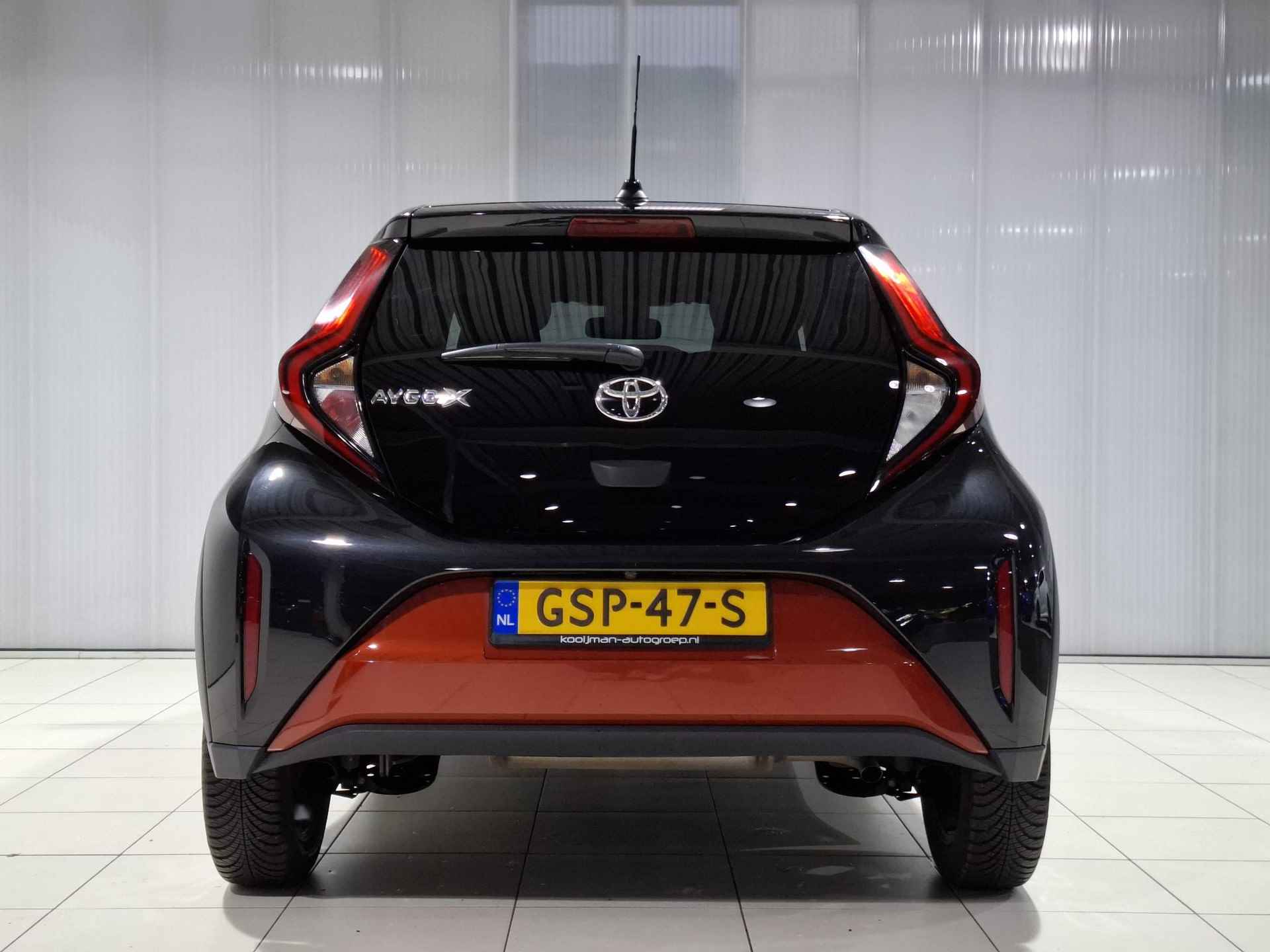 Toyota Aygo X 1.0 VVT-i MT Pulse | Camera | Apple CarPlay/Android Auto | Adaptive Cruise Controle | Stoelverwarming - 12/35