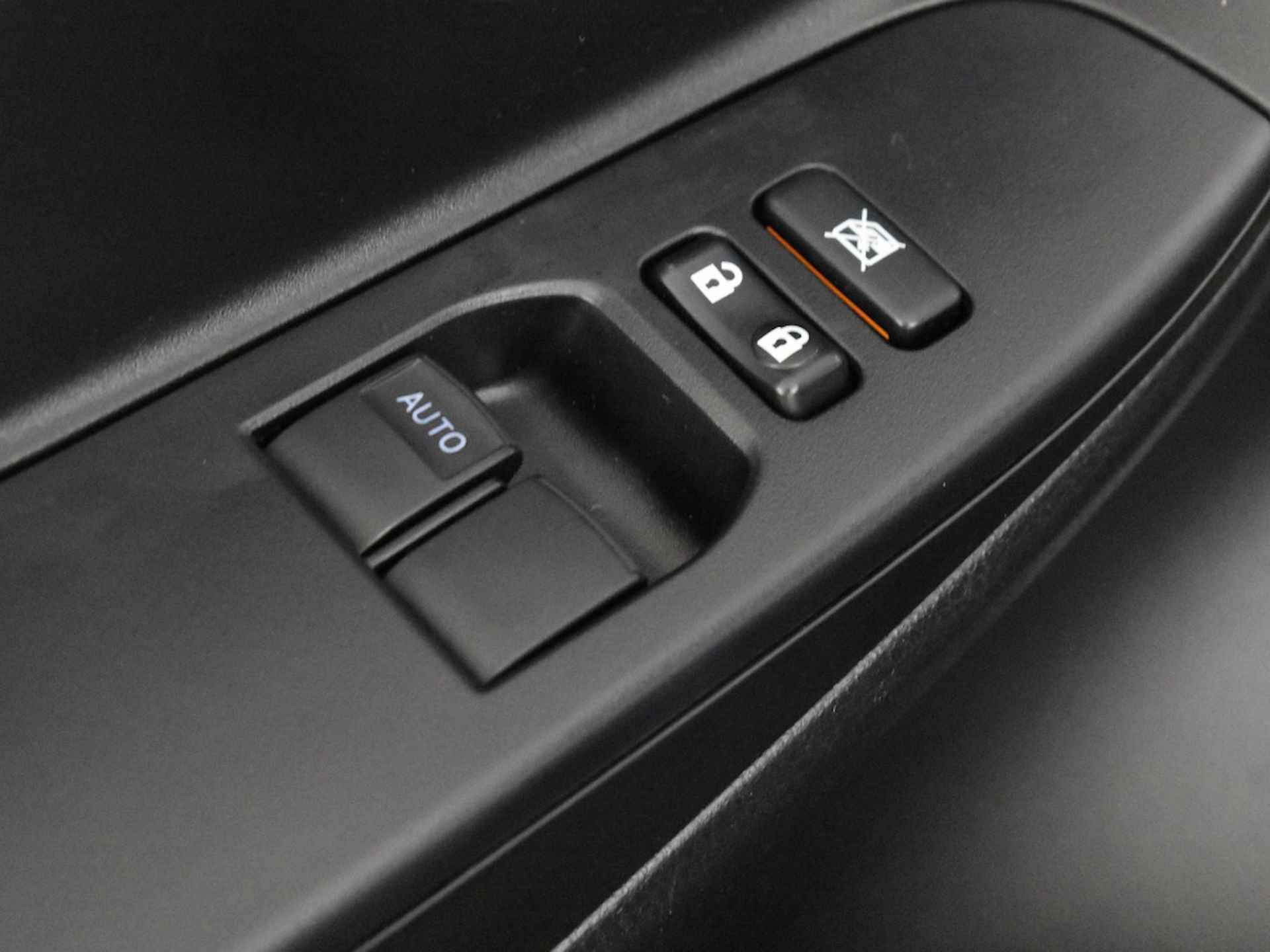 Toyota Yaris 1.0 VVT-i Connect | Camera | Apple carplay & Android auto - 23/31