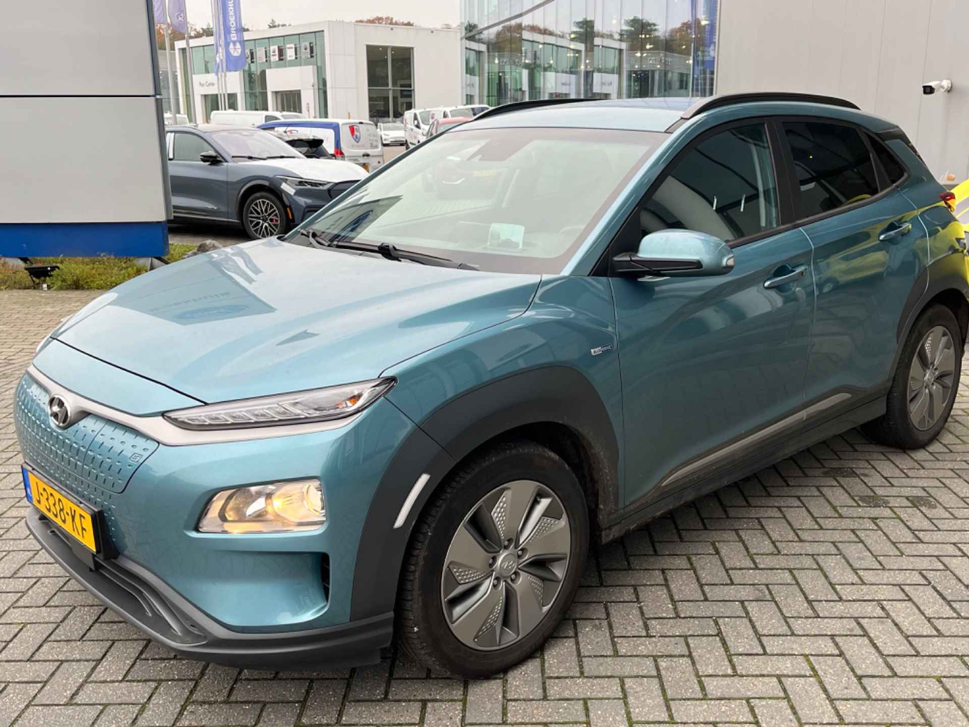 Hyundai KONA EV FASHION 64KWH | NL-AUTO! | CAMERA | KRELL AUDIO | HEAD-UP | BLIS | PRACHTIGE STAAT! - 8/9