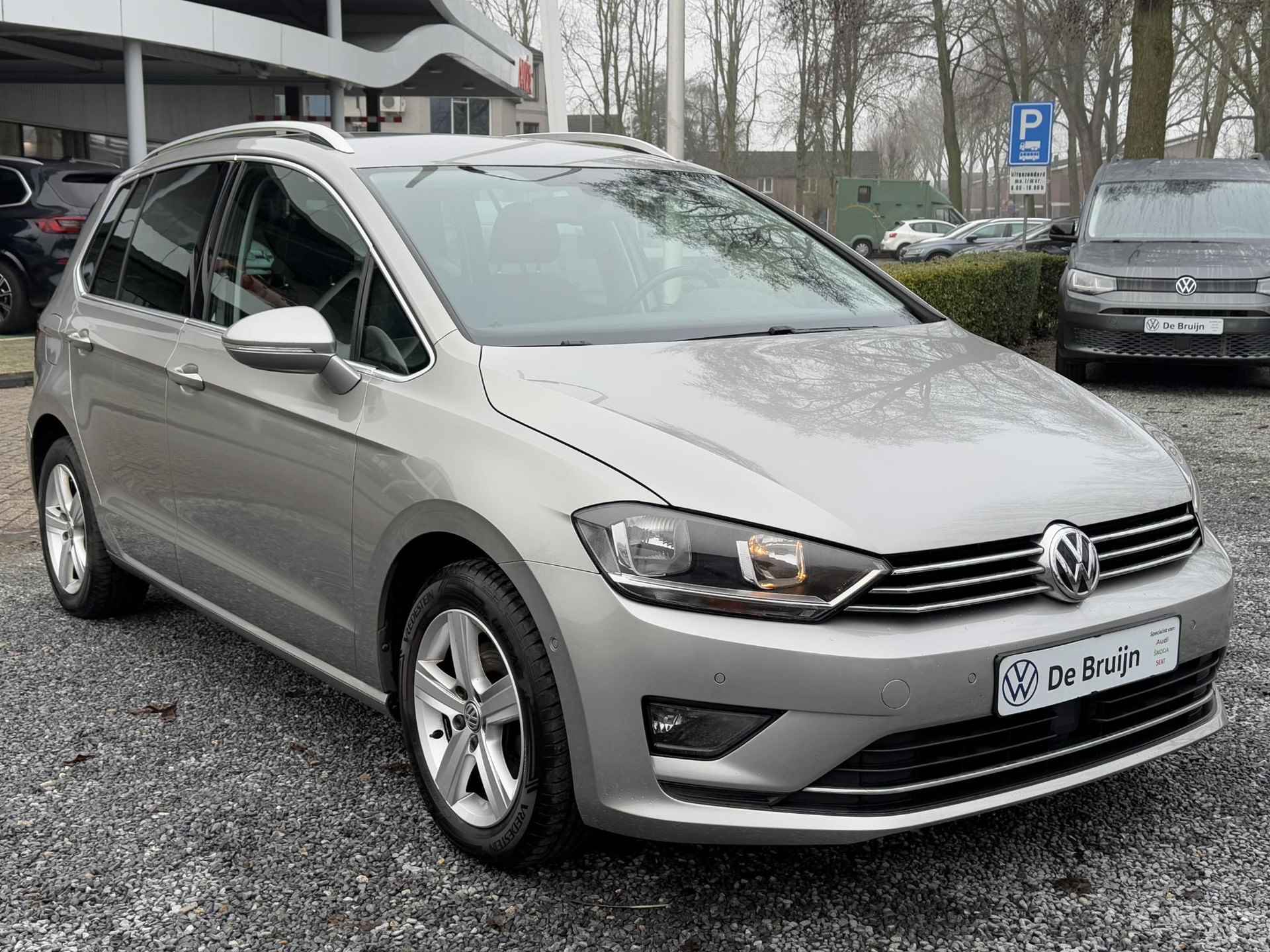 Volkswagen Golf Sportsvan 1.2 TSI Highline (Trekhaak,Clima,Navi,Pdc,Acc) - 6/28