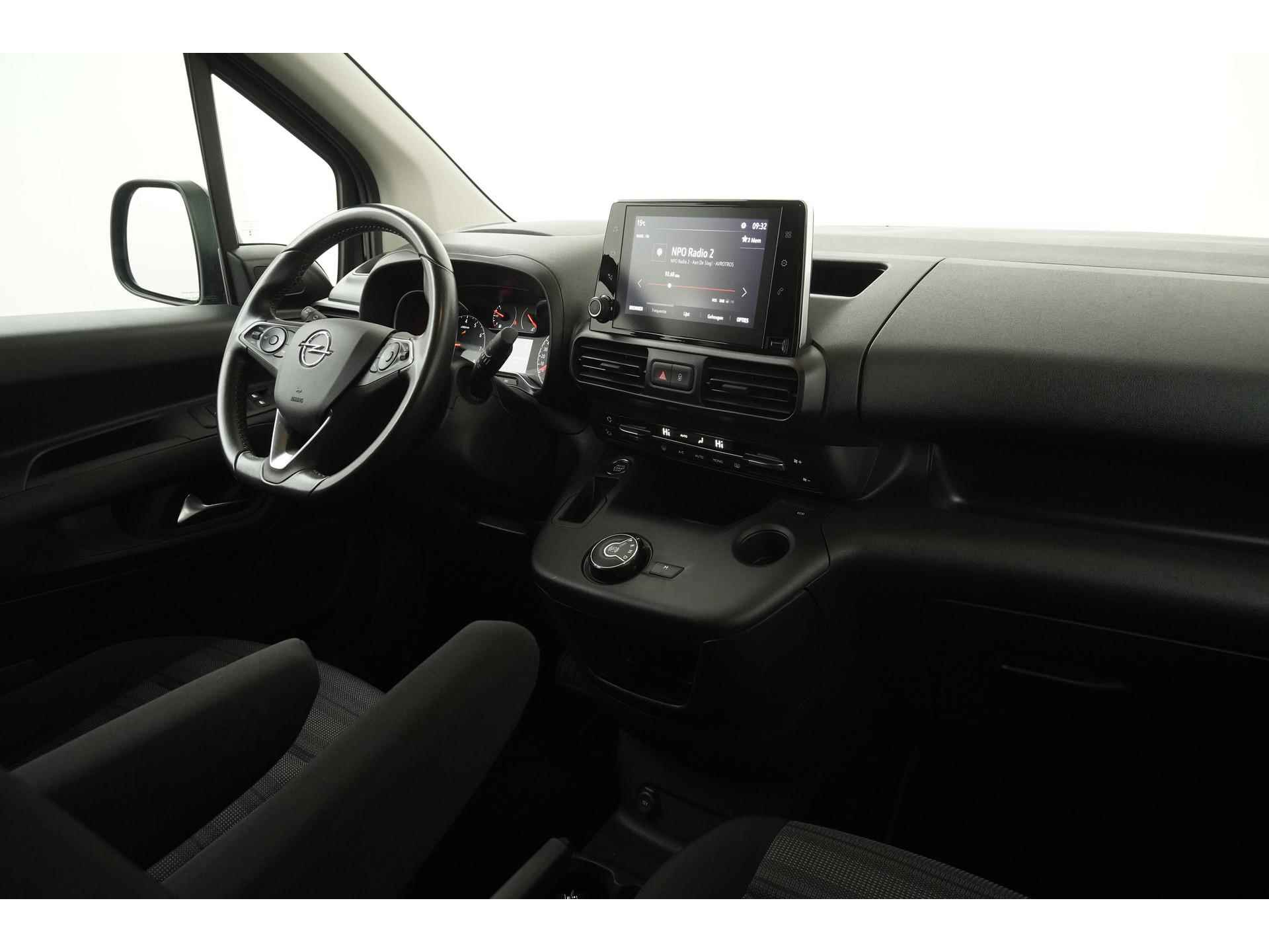 Opel Combo Life L2H1 1.2 Turbo 130pk Edition 7 persoons | Trekhaak | Camera | Carplay | Lane assist |  Zondag Open! - 2/43